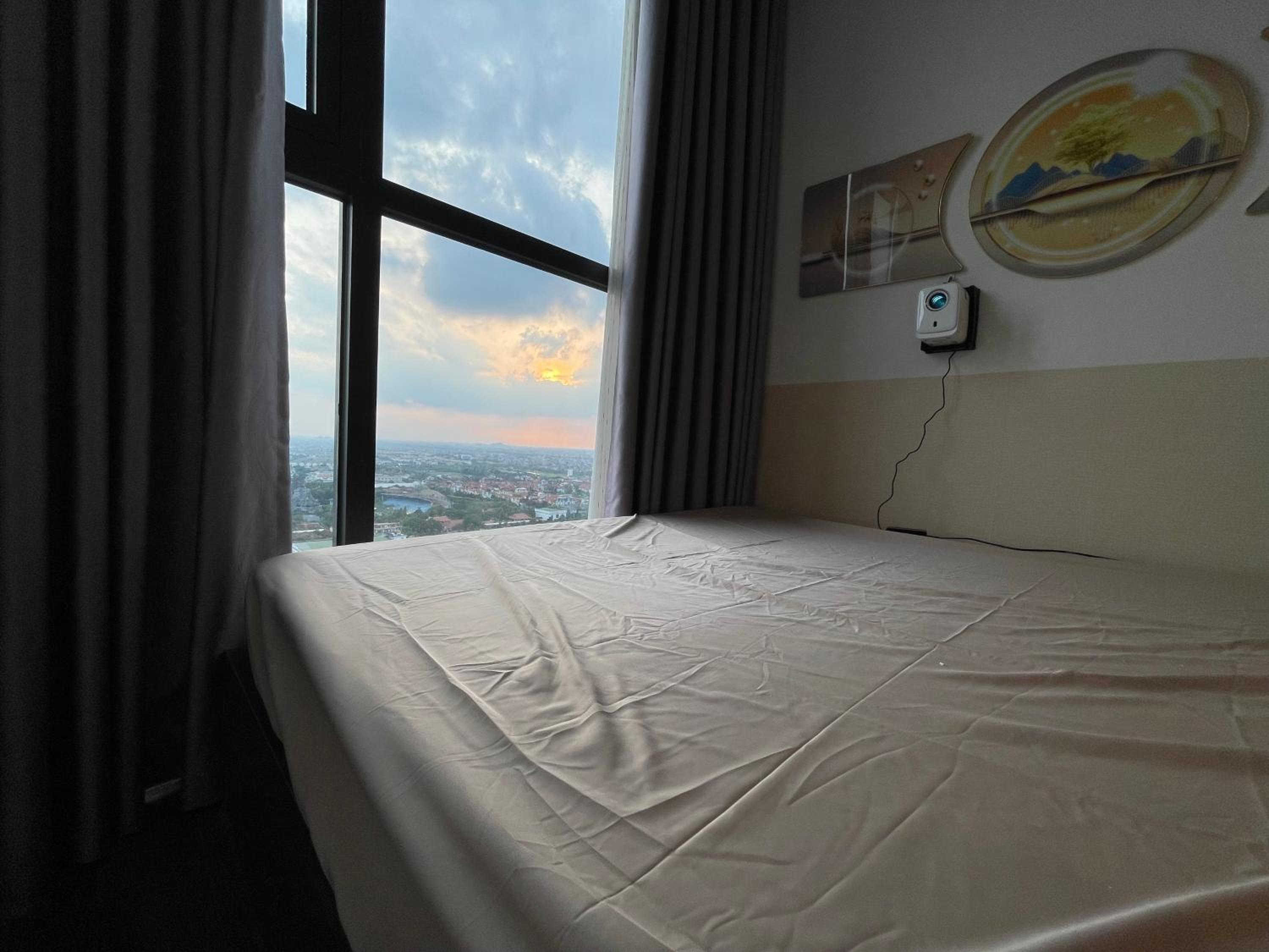 VinHomes - The Tonkin 1 View thoáng vĩnh viễn !!