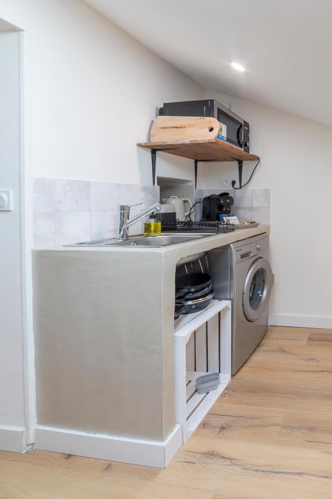 Belvédère Nîmois Appartement avec véranda et vue sur les toits centre-ville