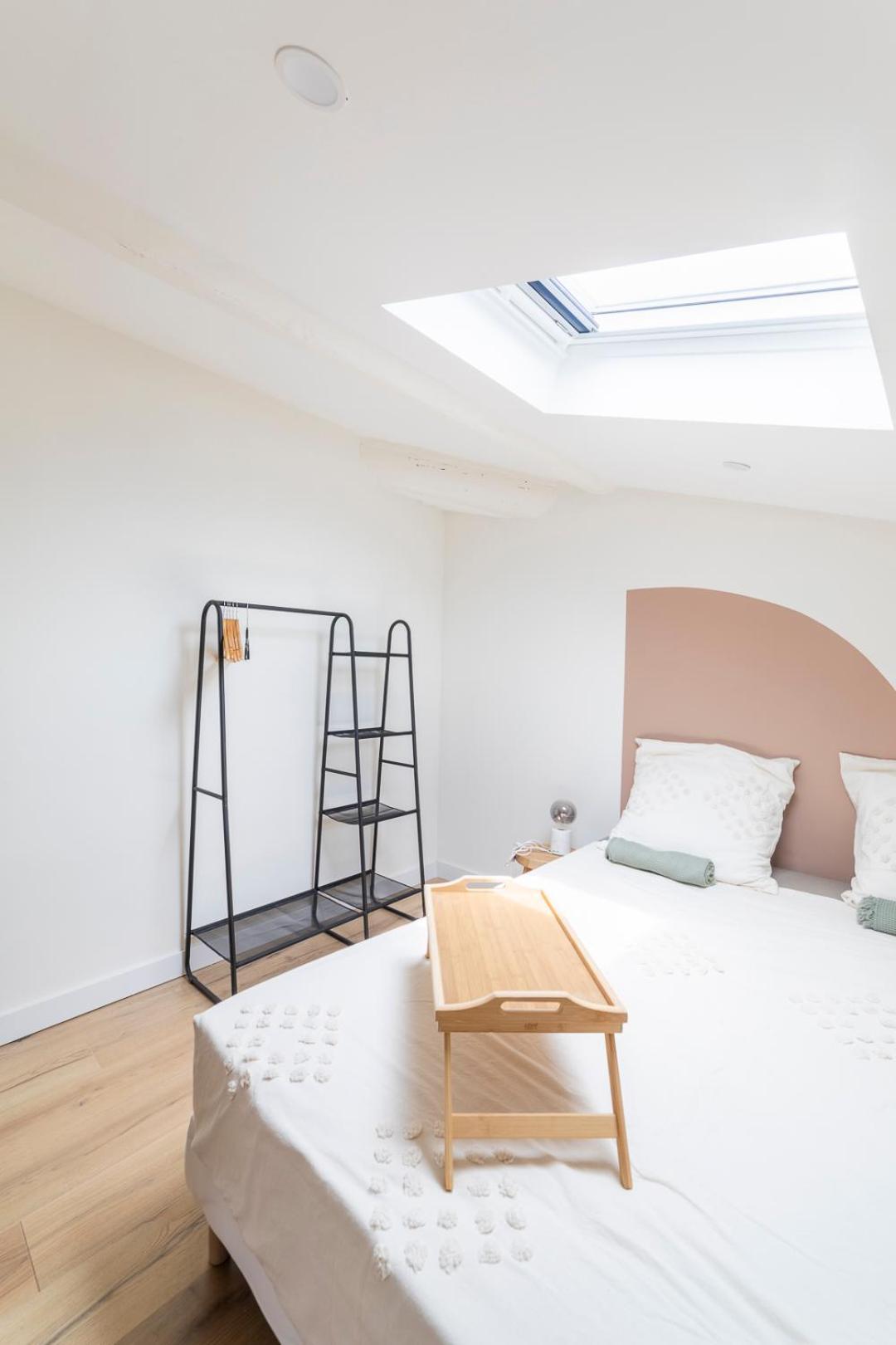 Belvédère Nîmois Appartement avec véranda et vue sur les toits centre-ville