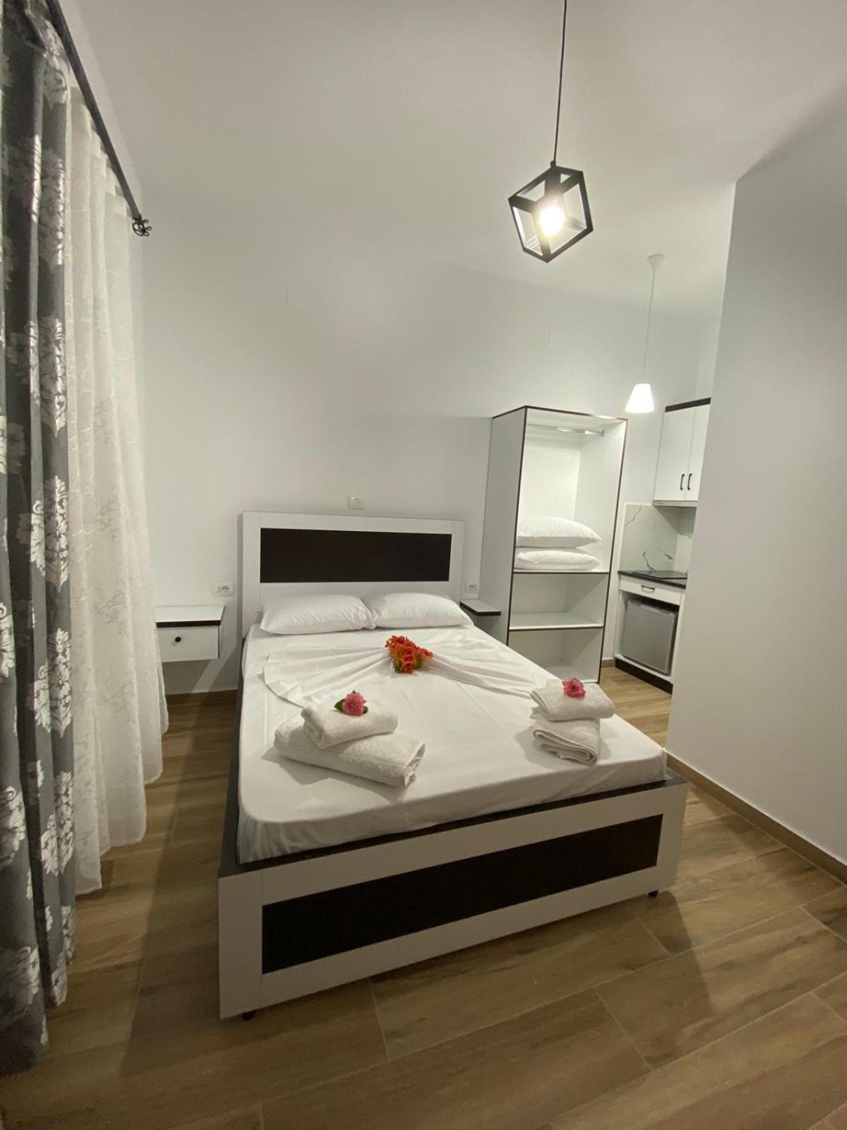 Rentrooms Geni