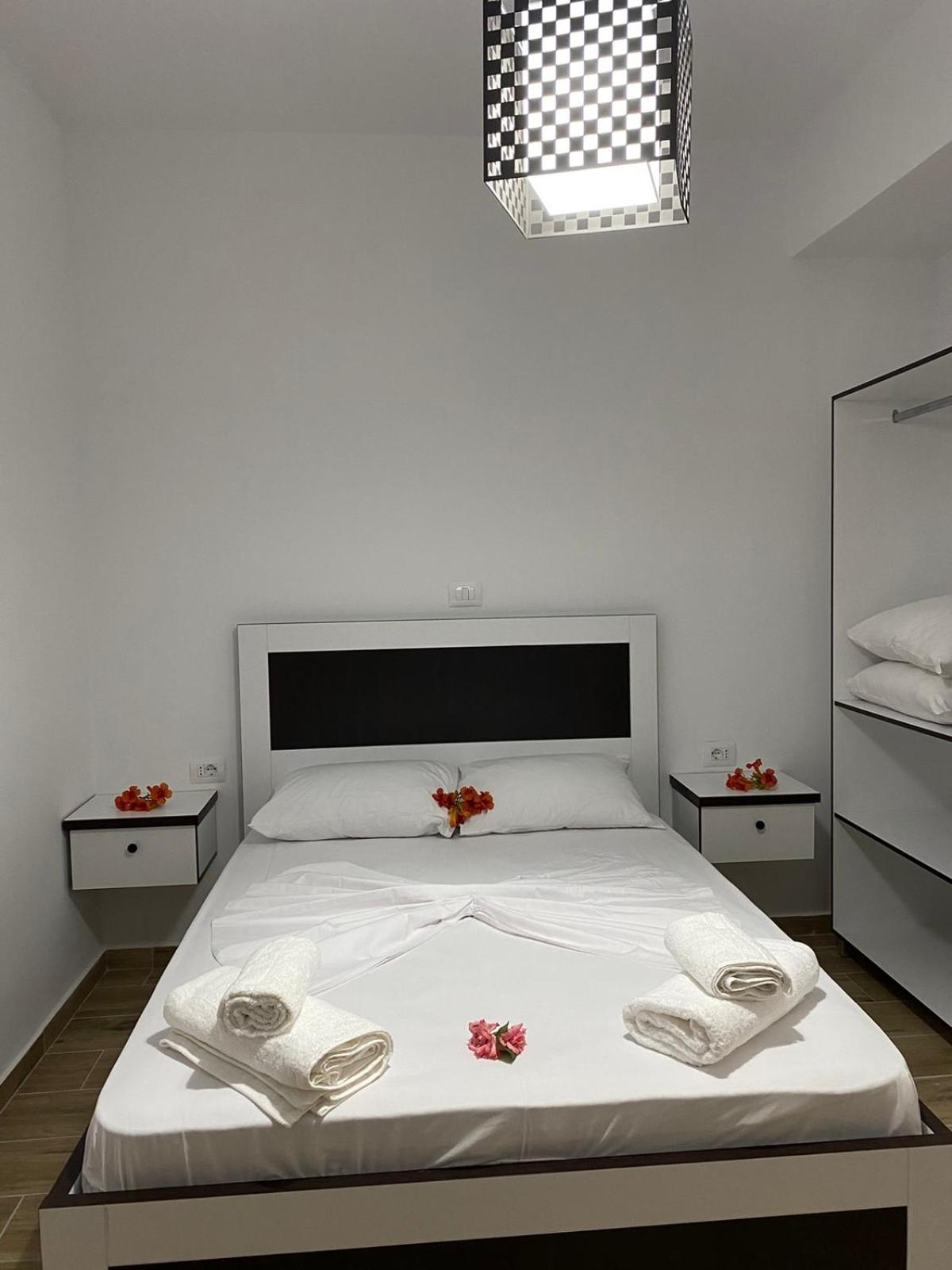 Rentrooms Geni
