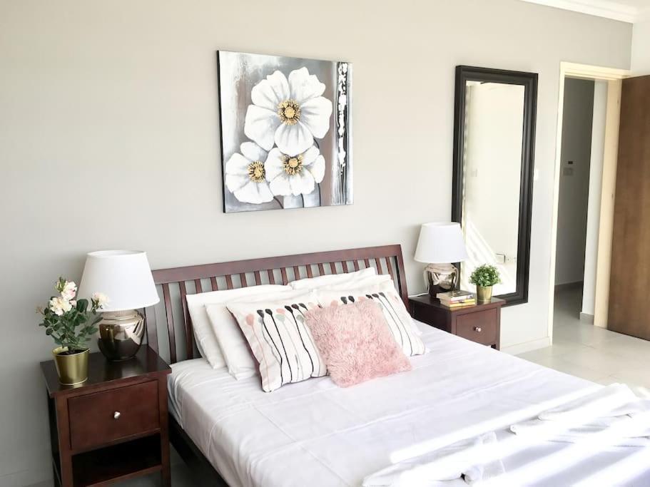Isabelle Suite at Nava Seaside-License 3124