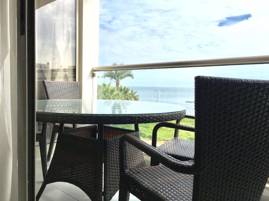 Isabelle Suite at Nava Seaside-License 3124