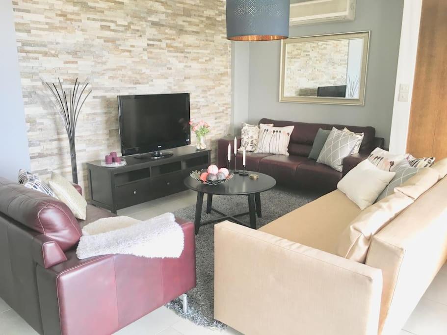 Isabelle Suite at Nava Seaside-License 3124