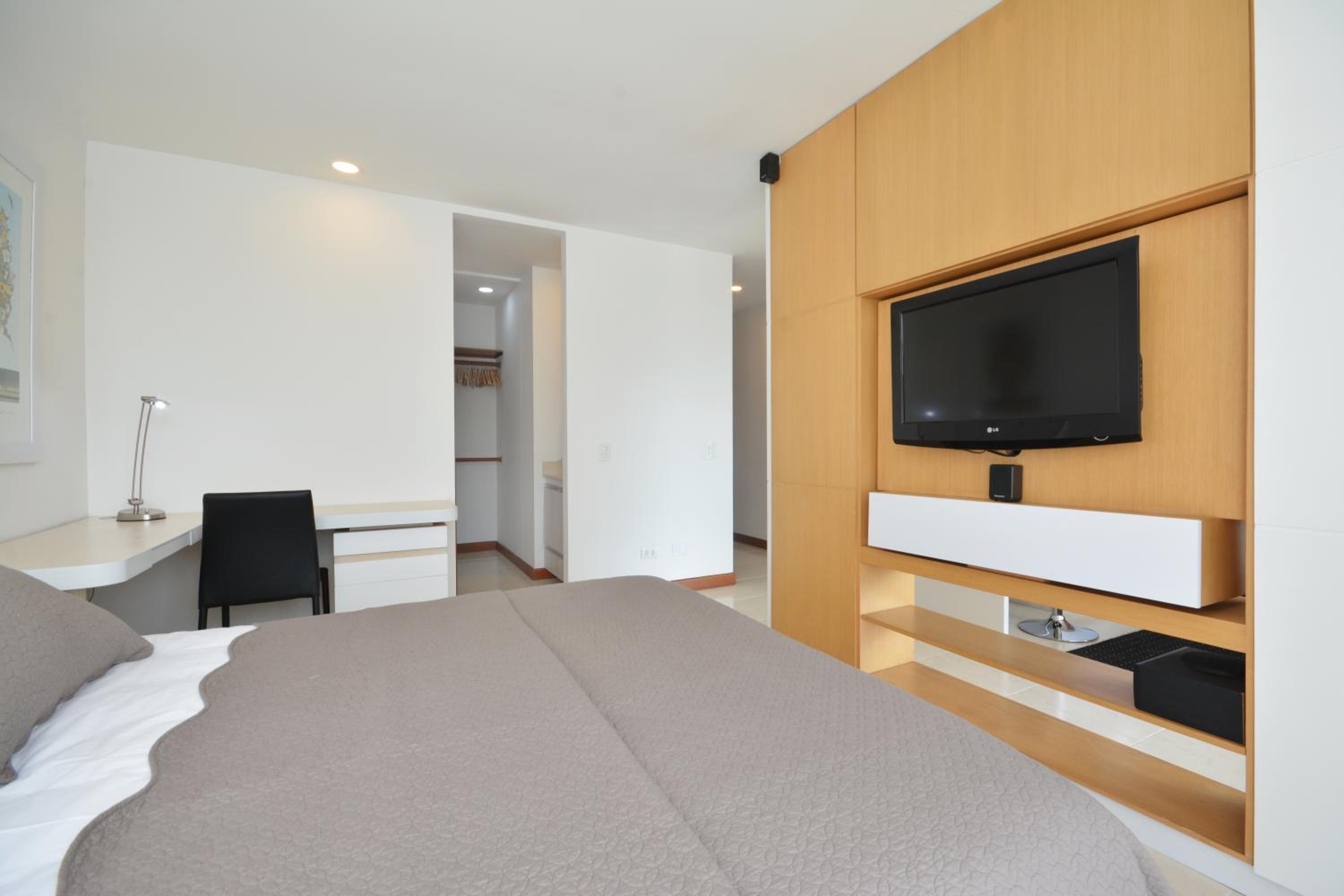 Blux Apartments Medellin