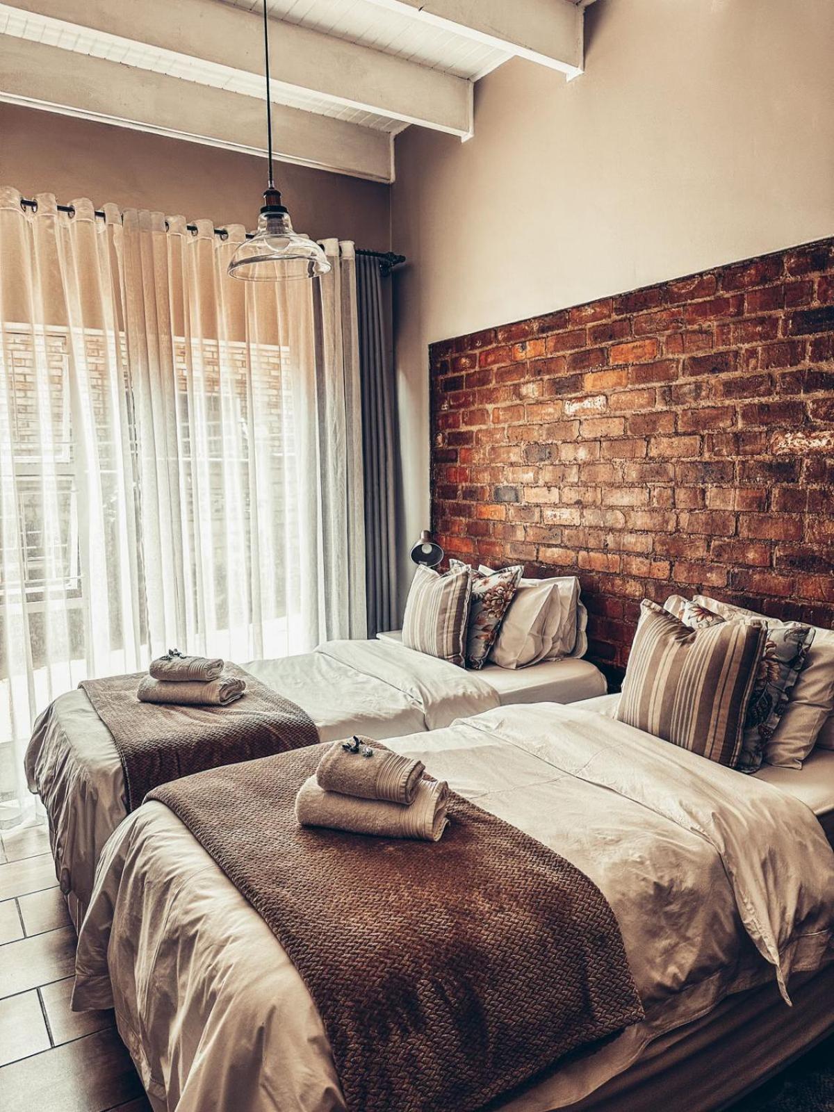 59 On True North Guest Rooms