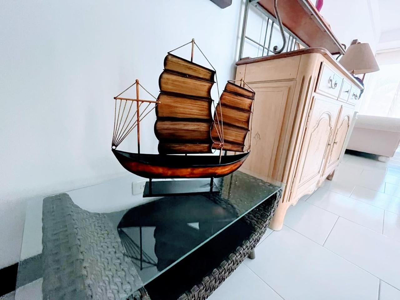 Apartamento con vista frontal al mar.