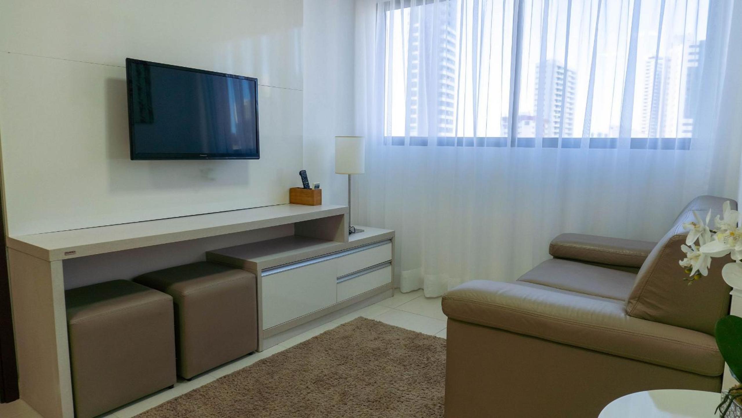 Beach Class Convention - Flats em Boa Viagem por Yolo
