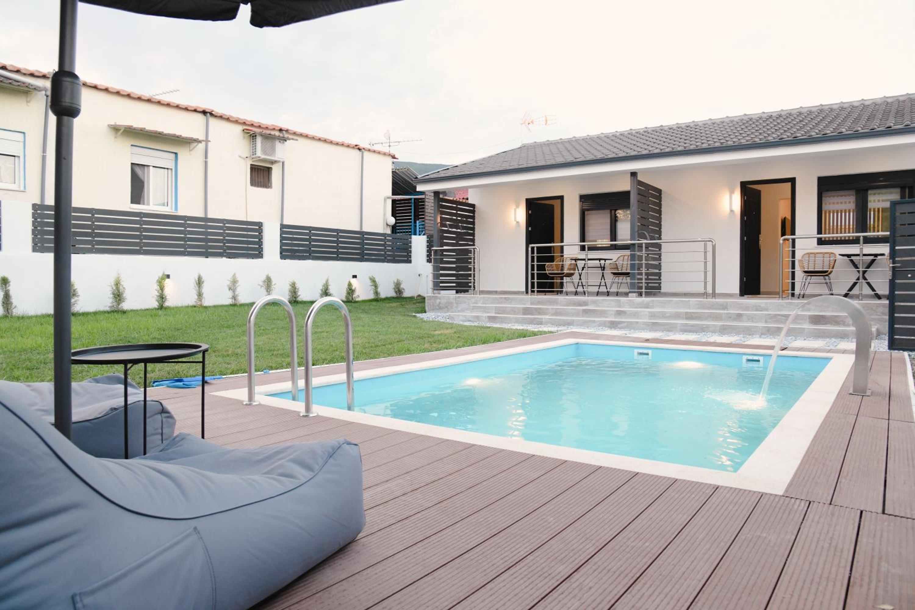 EliGio Luxury Suites