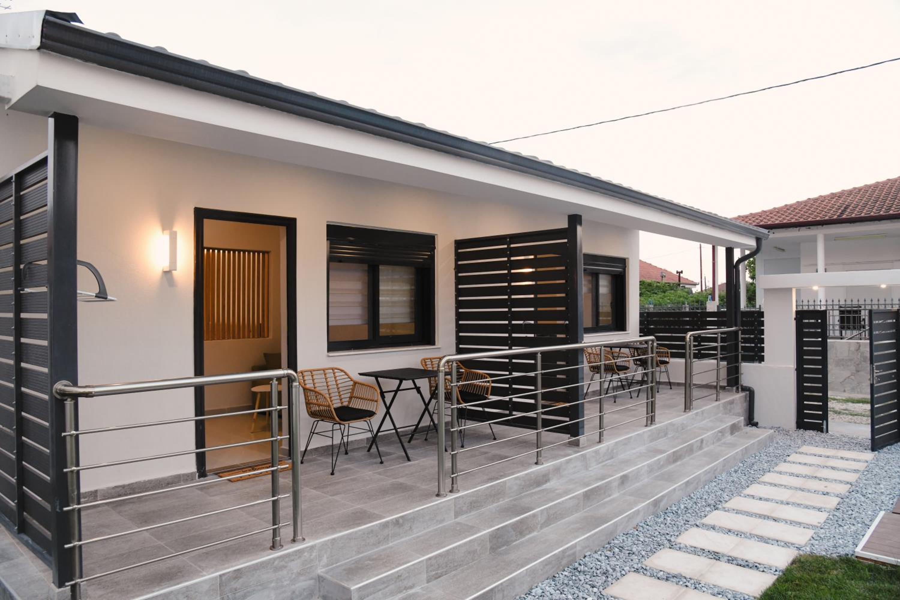 EliGio Luxury Suites