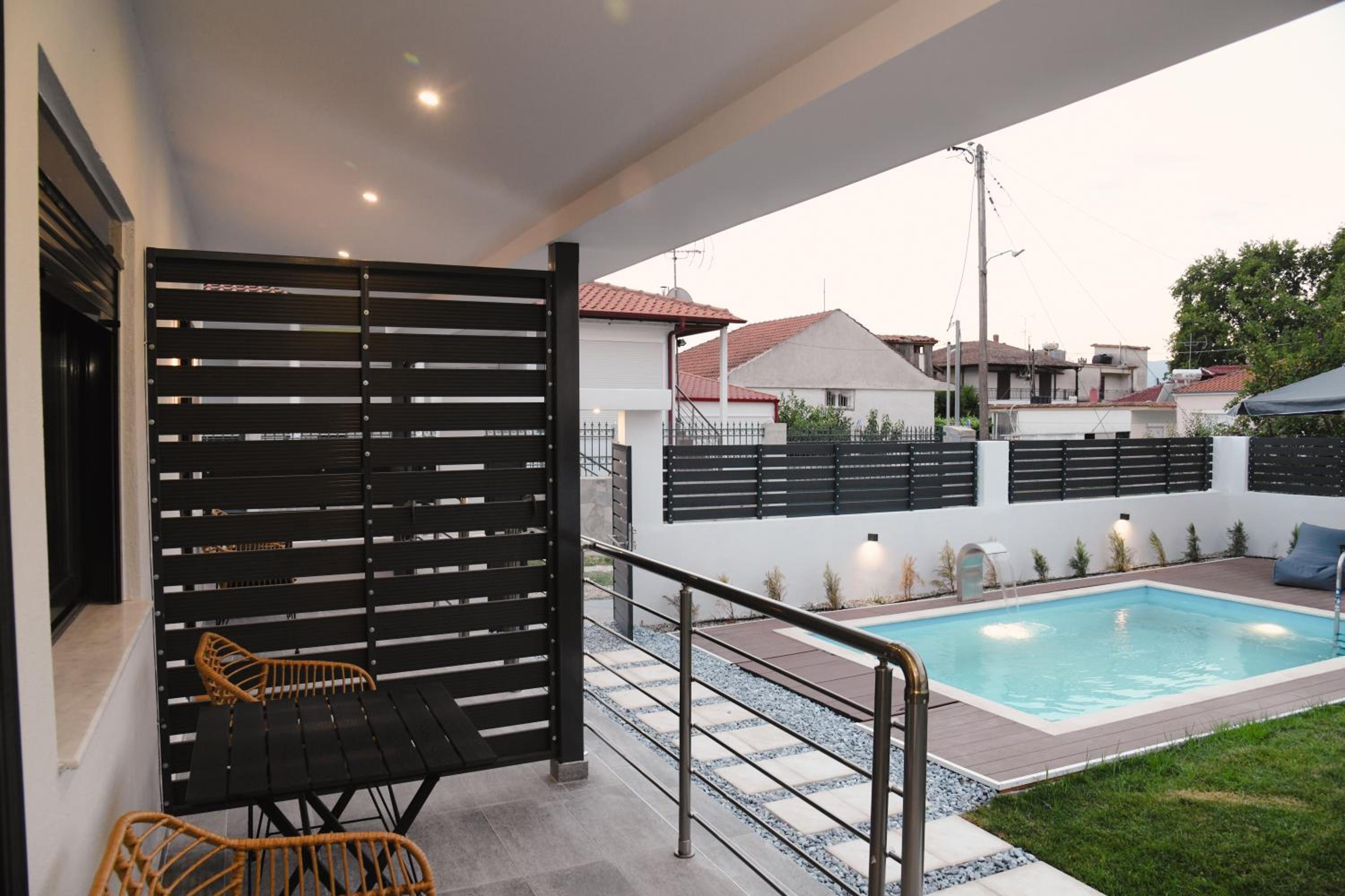 EliGio Luxury Suites