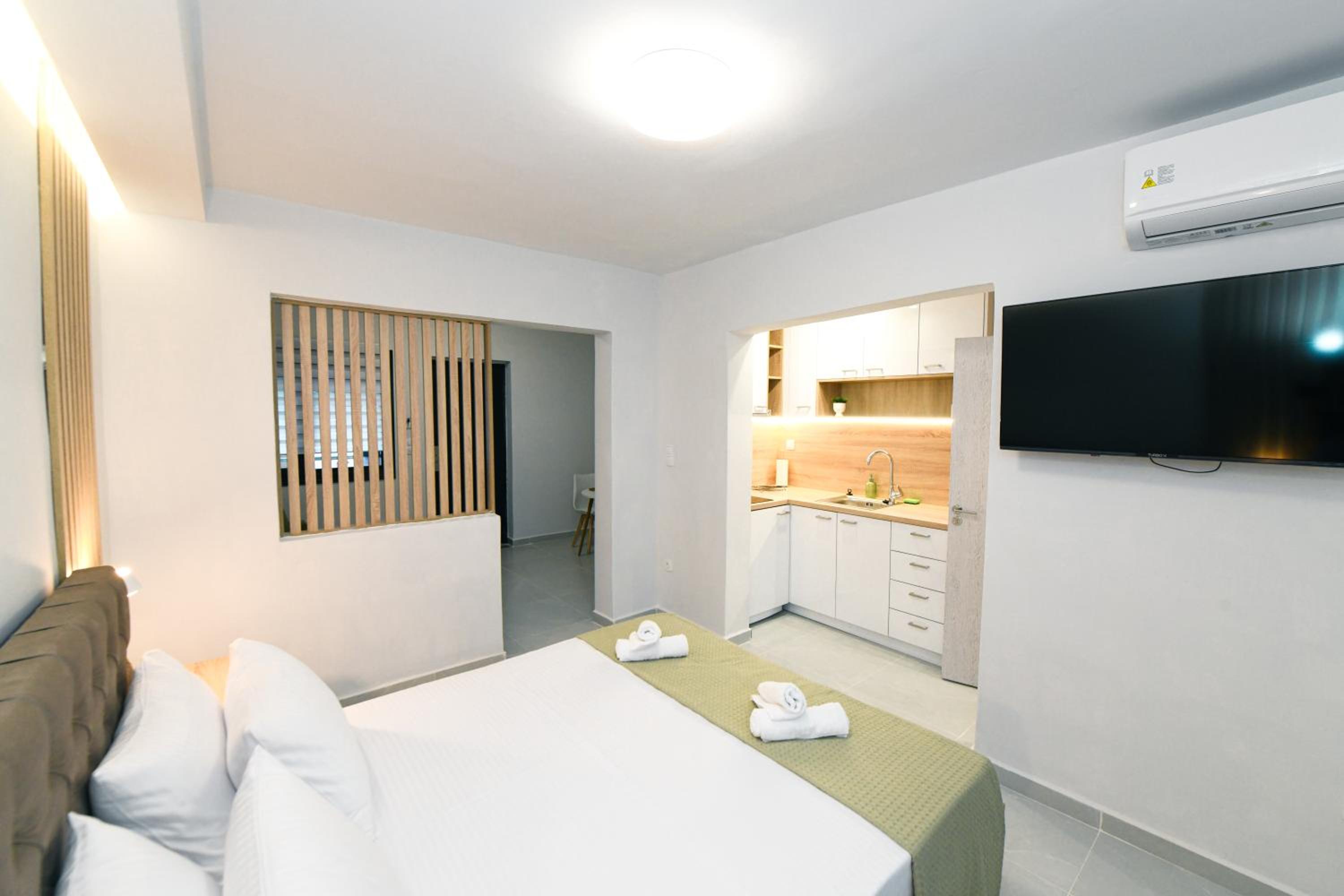 EliGio Luxury Suites