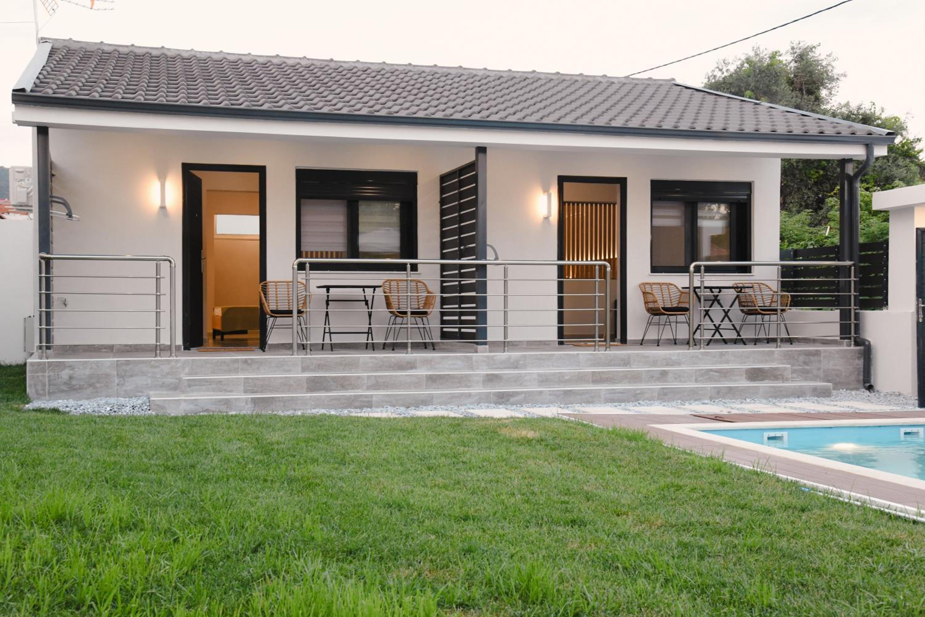 EliGio Luxury Suites