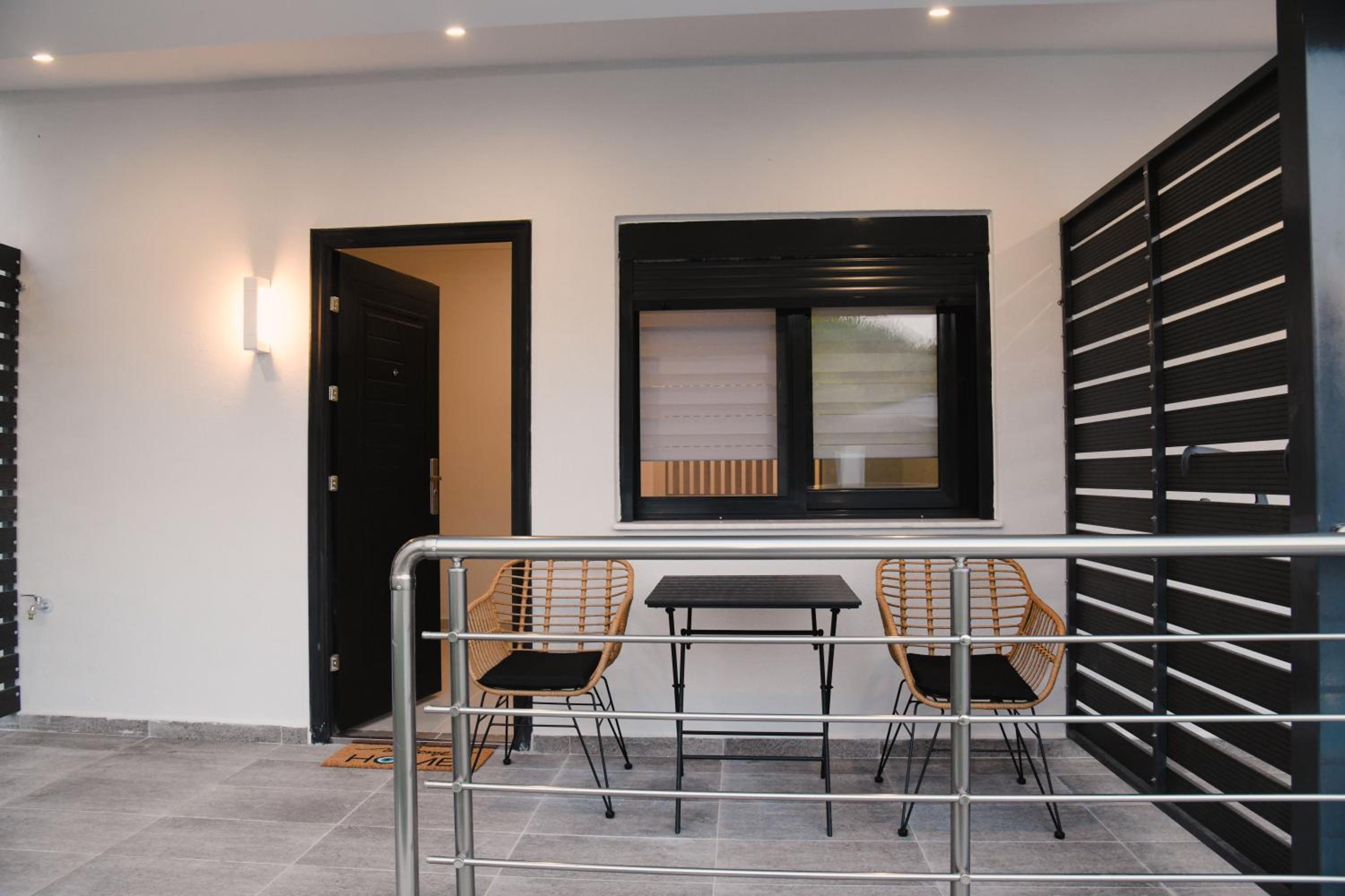 EliGio Luxury Suites