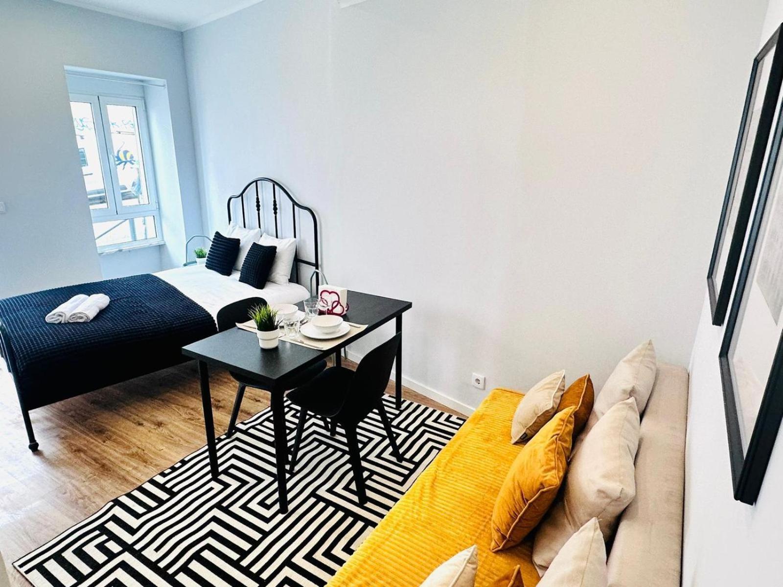 City Center Flat, Ideal for Tourists view 5