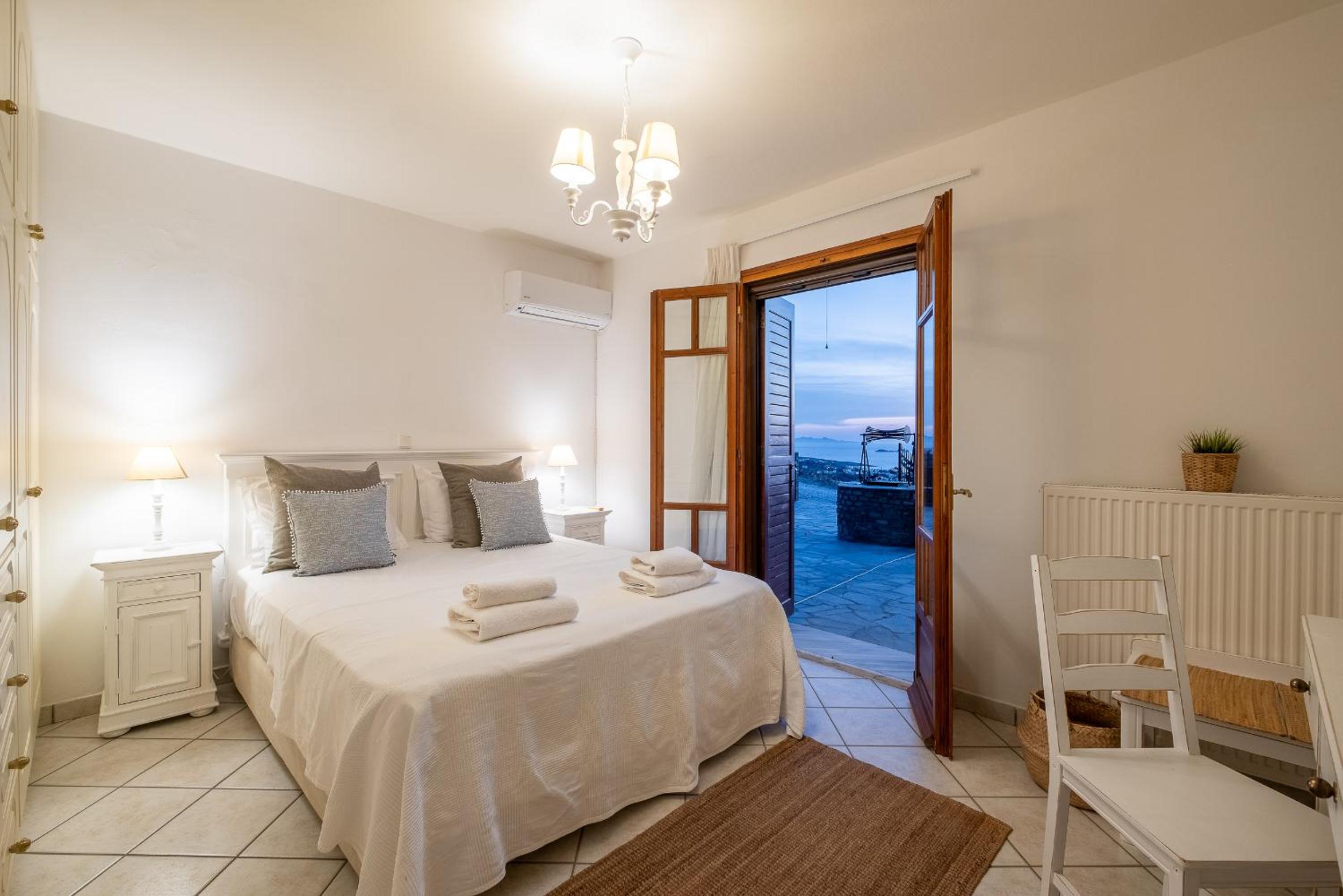 Andreas sunset house
