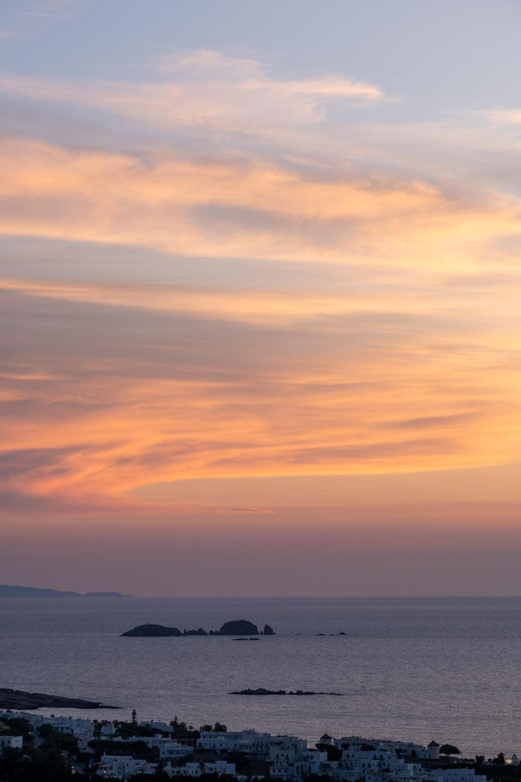 Andreas sunset house