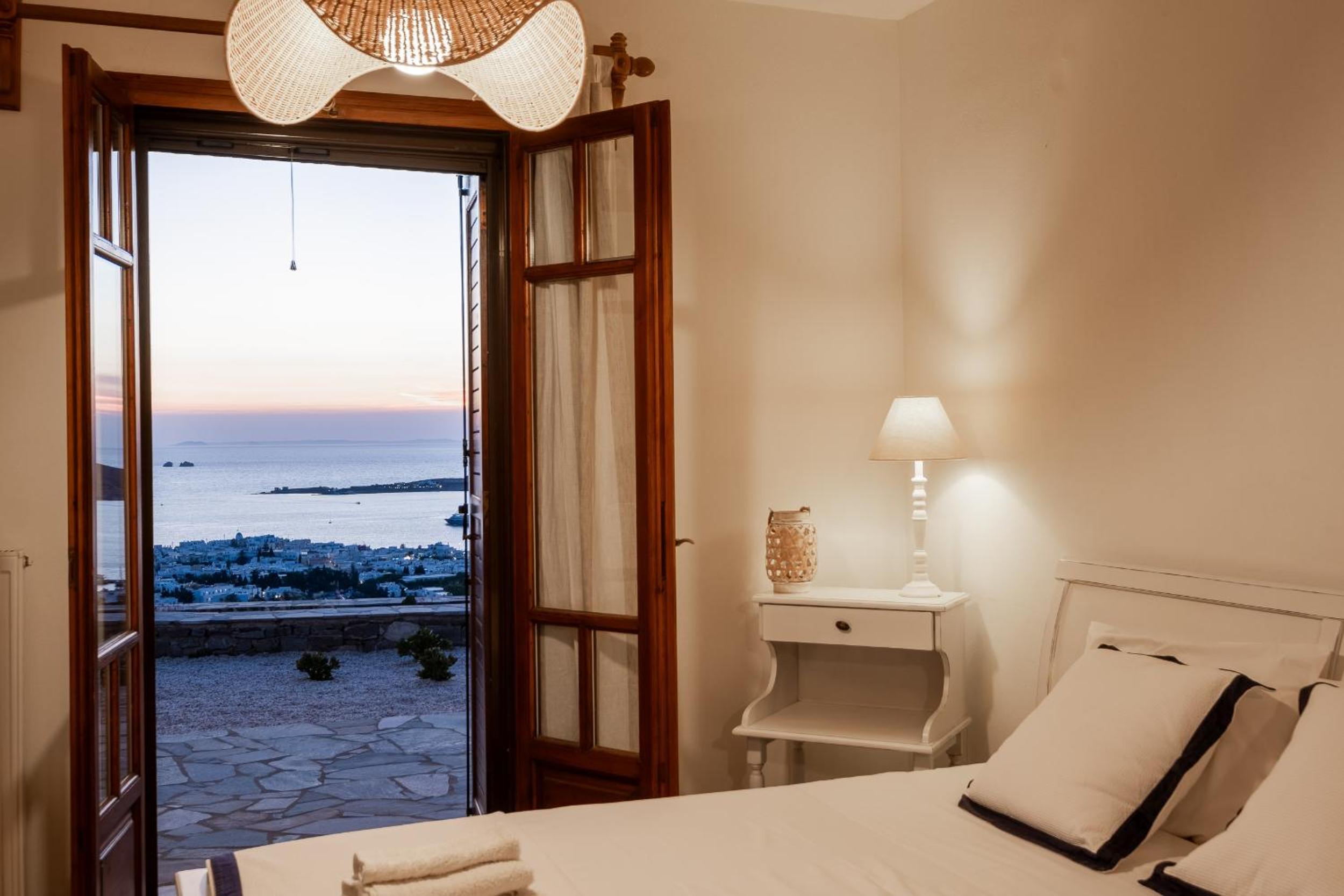 Andreas sunset house