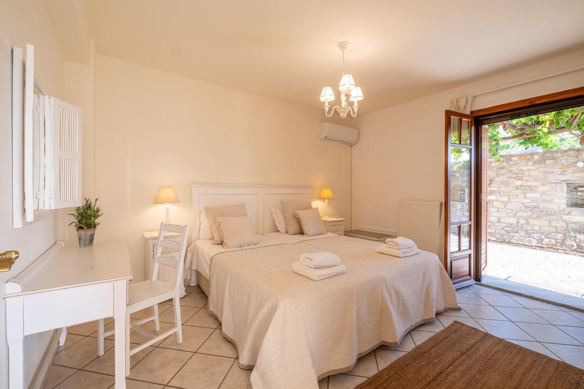 Andreas sunset house