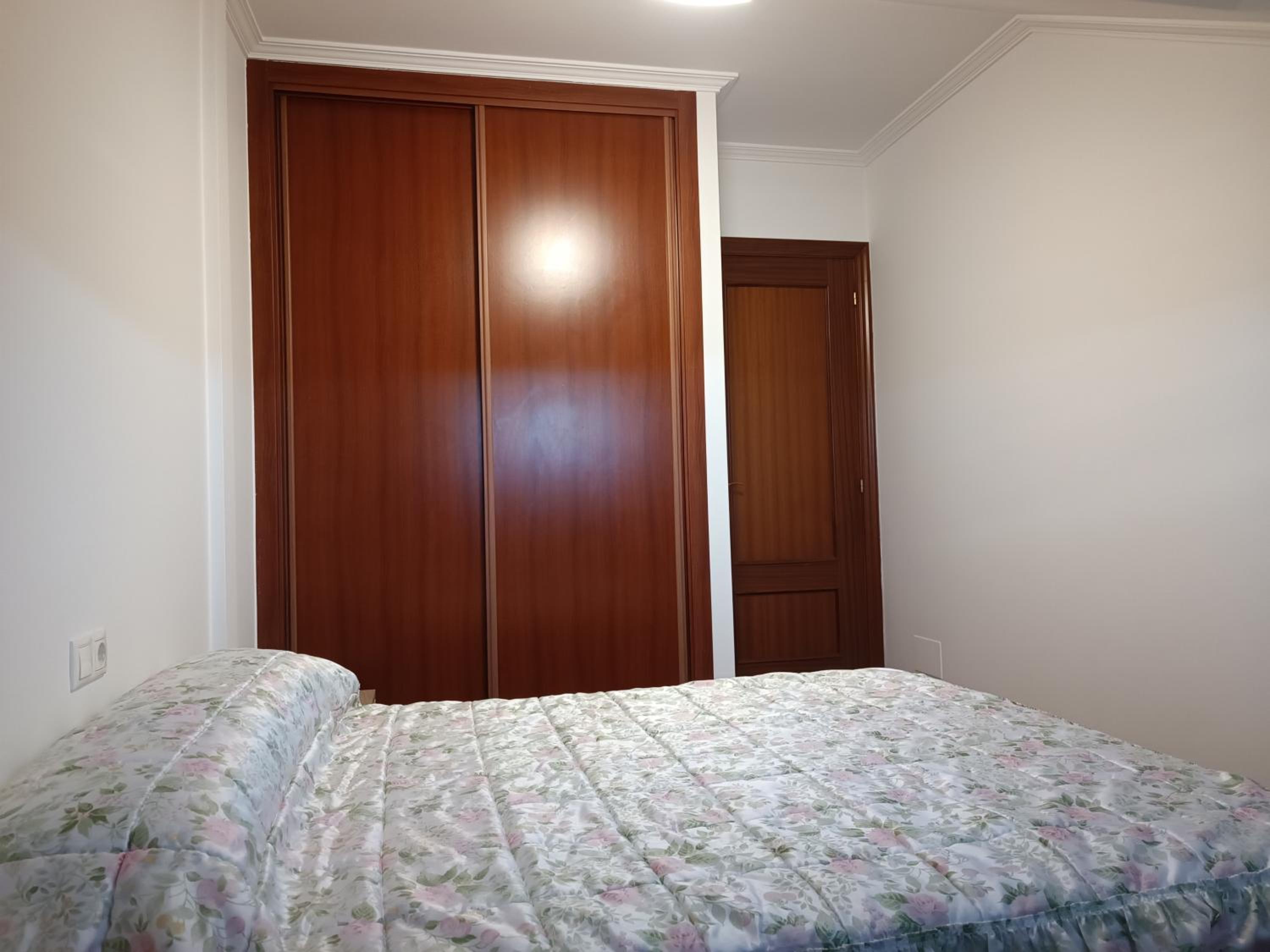 Ático con 3 habitaciones en Poio view 5
