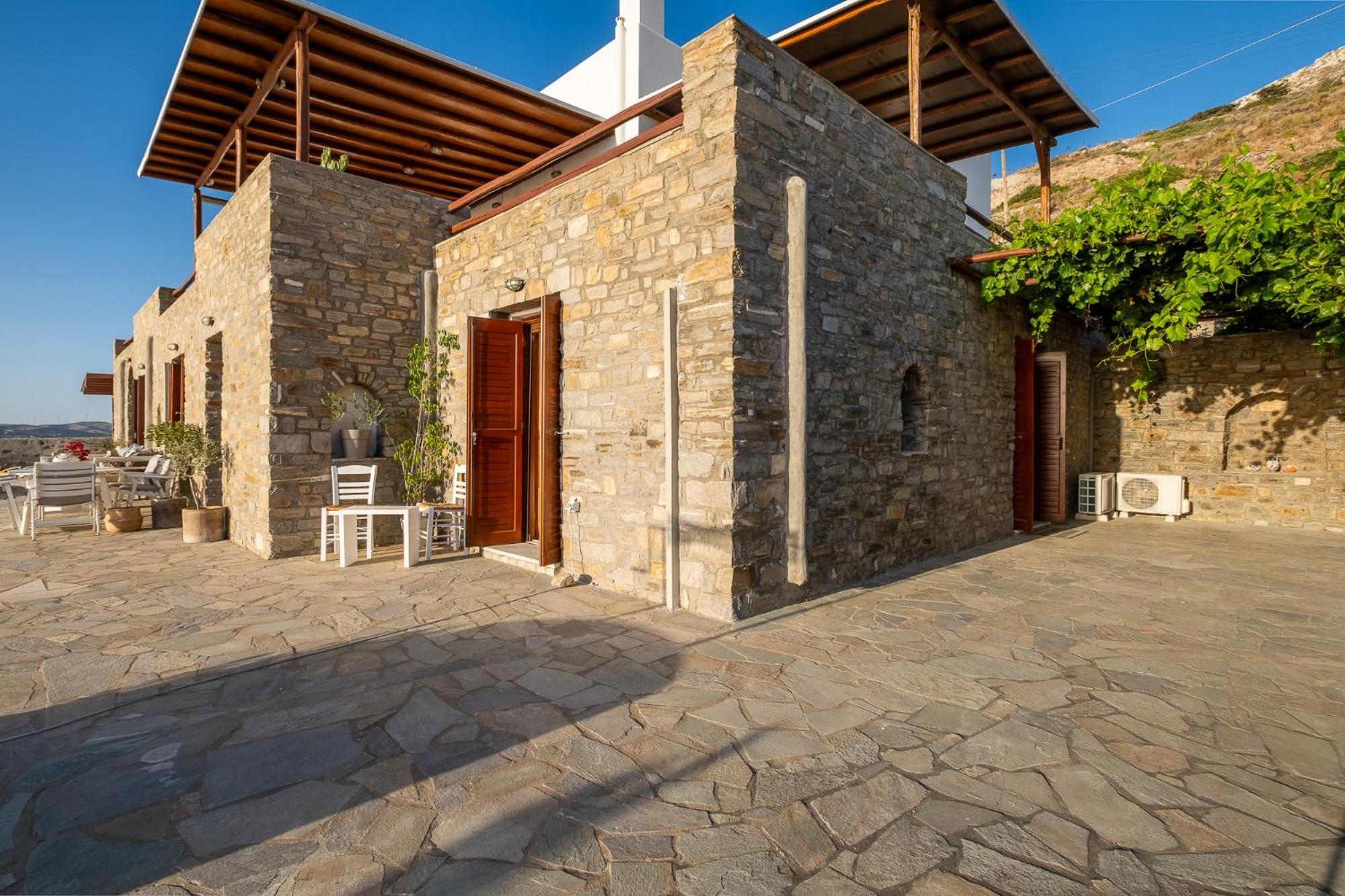 Andreas sunset house