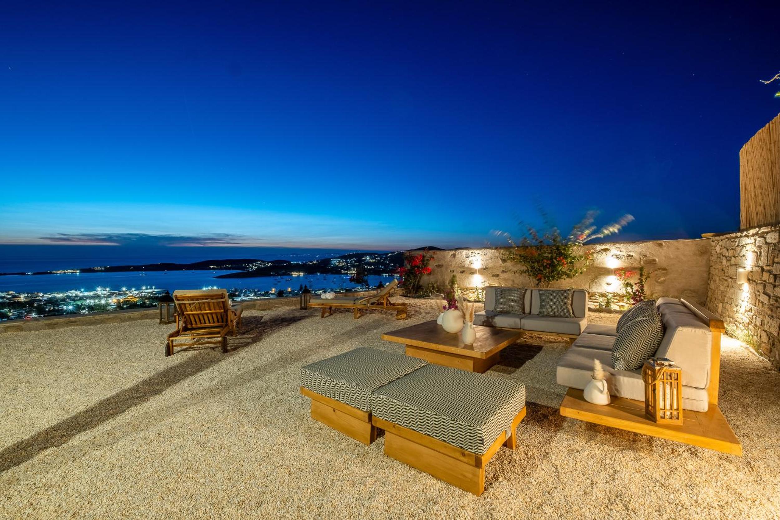 Andreas sunset house