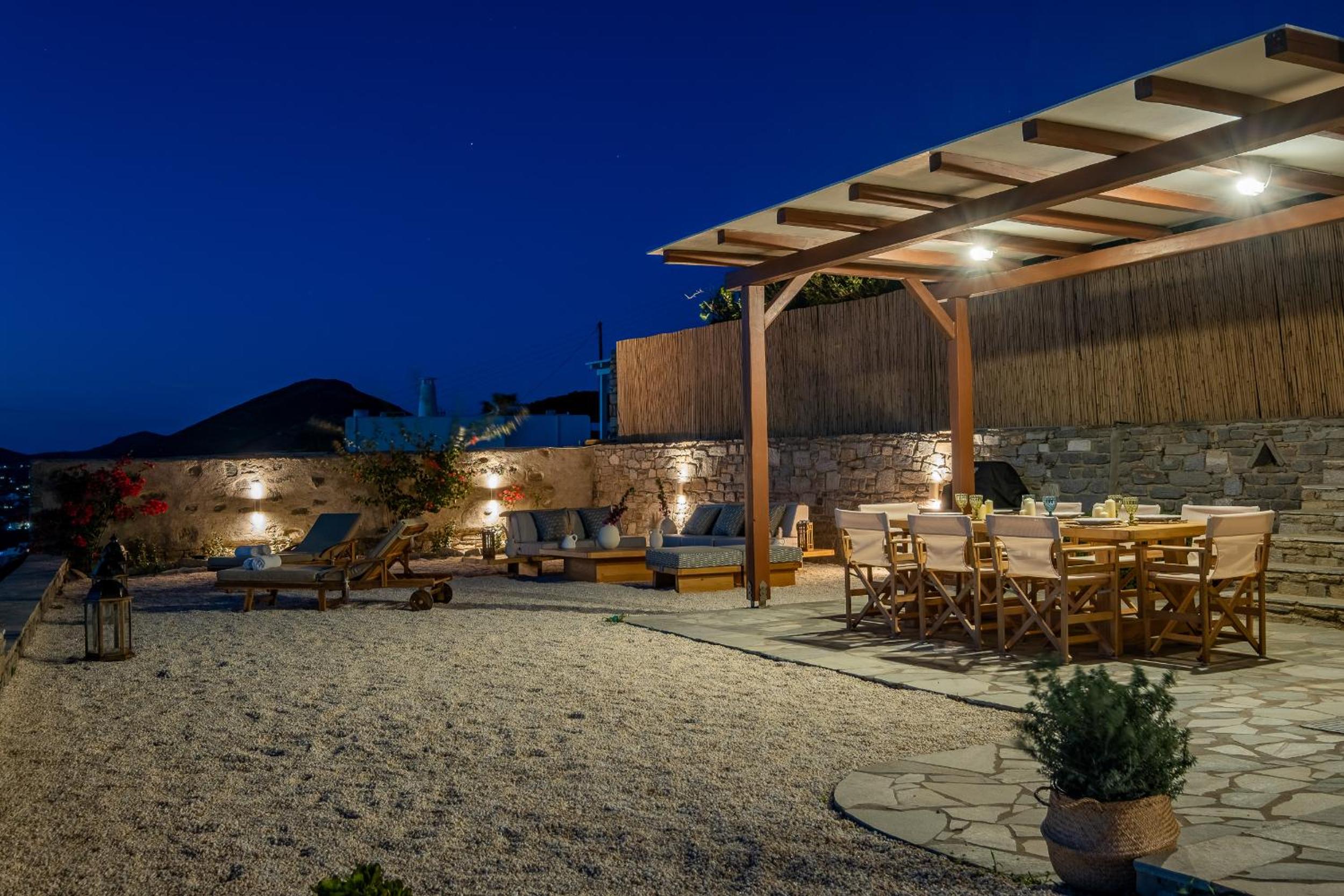 Andreas sunset house