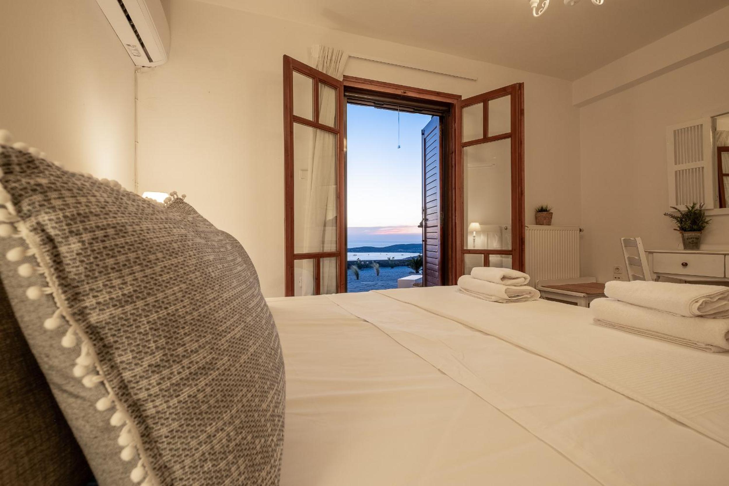 Andreas sunset house