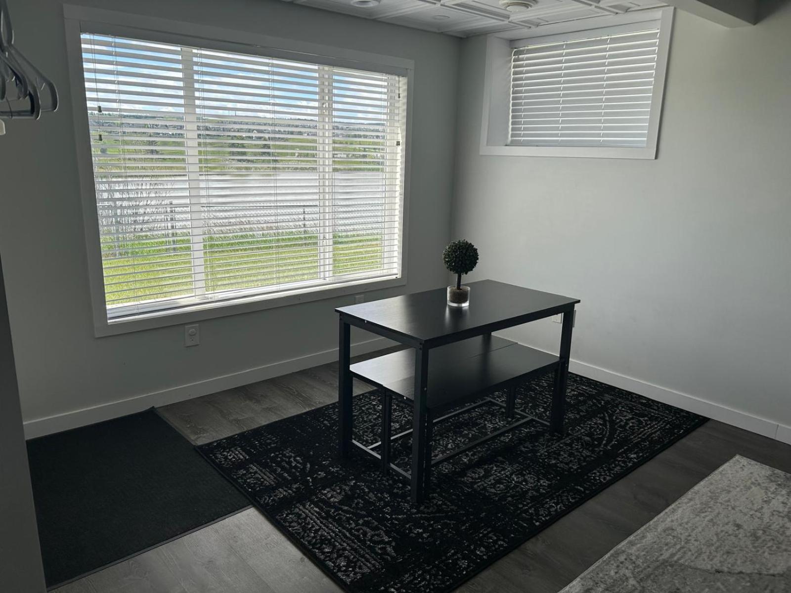 Executive Walkout Basement Suite - Close to Banff