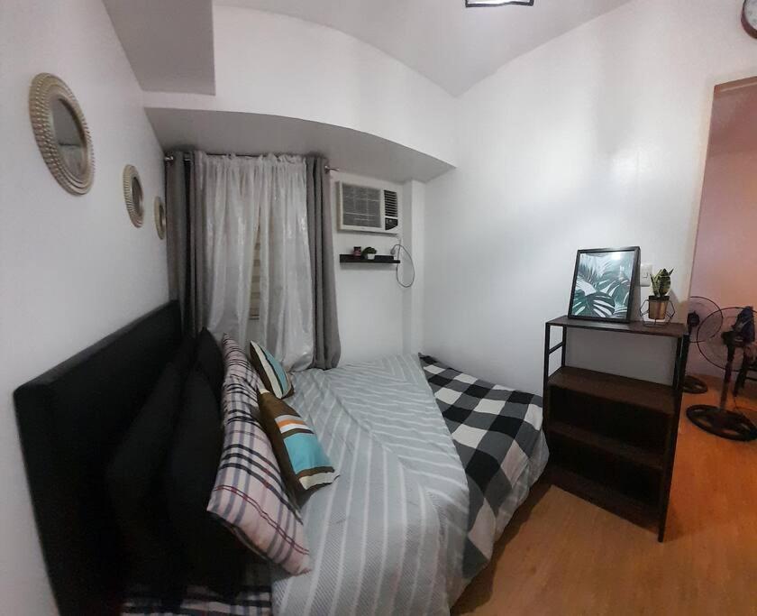 Condo In Manila view 5