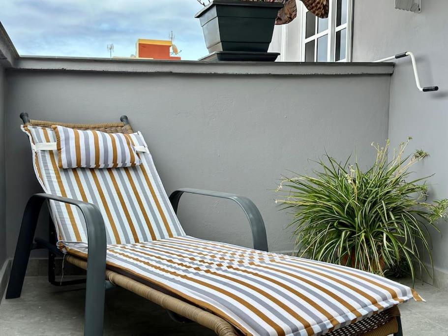 City center Studio penthouse near the beach