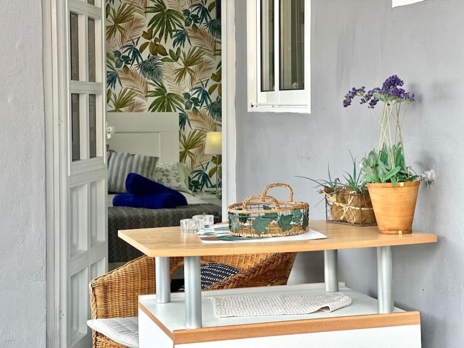 City center Studio penthouse near the beach