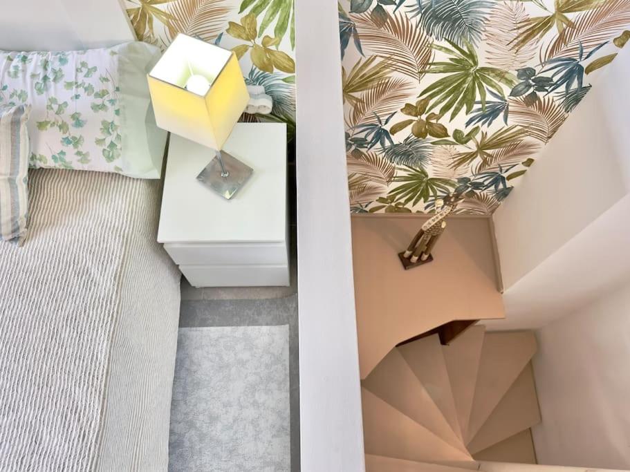 City center Studio penthouse near the beach