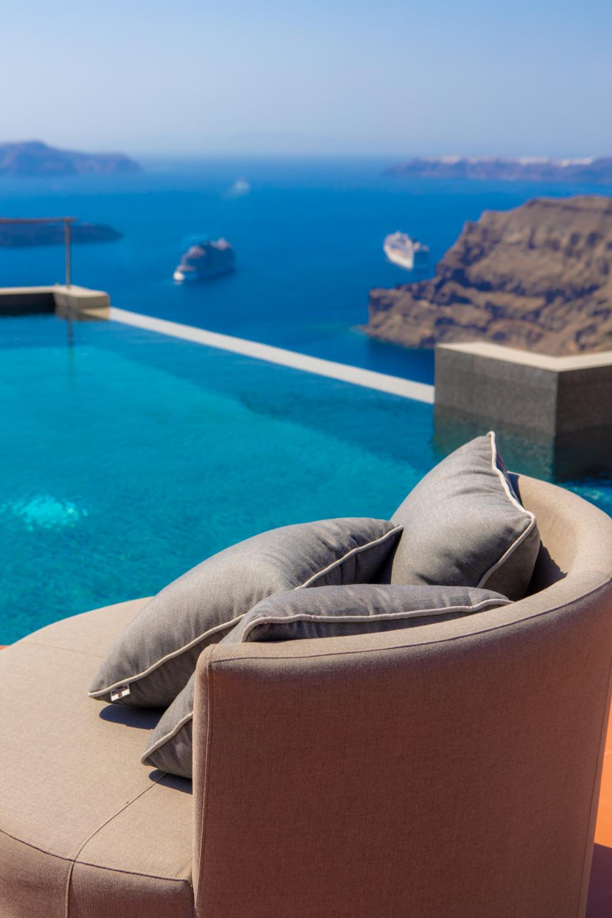 Islet Santorini Infinity Caldera Villa