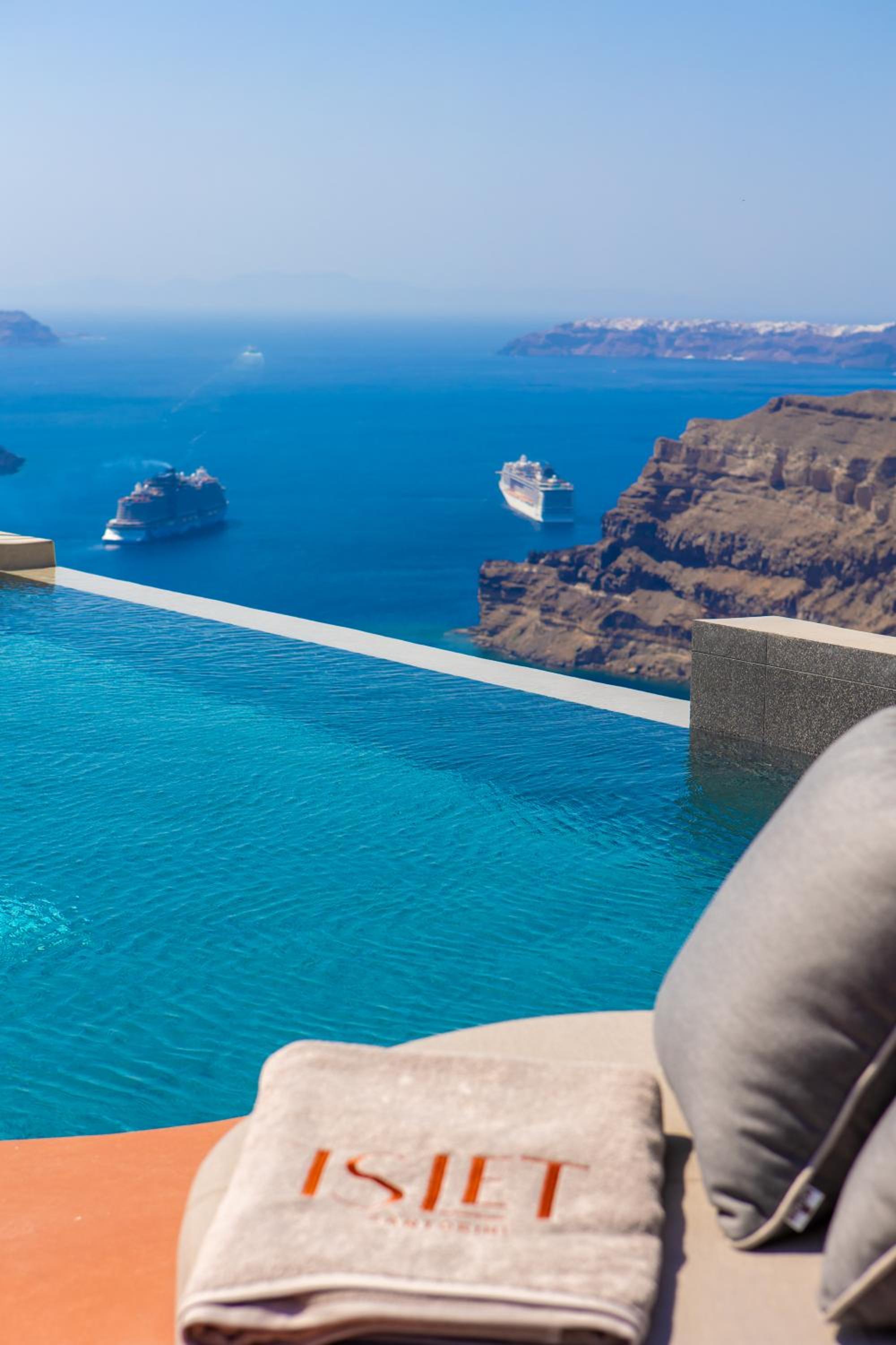 Islet Santorini Infinity Caldera Villa