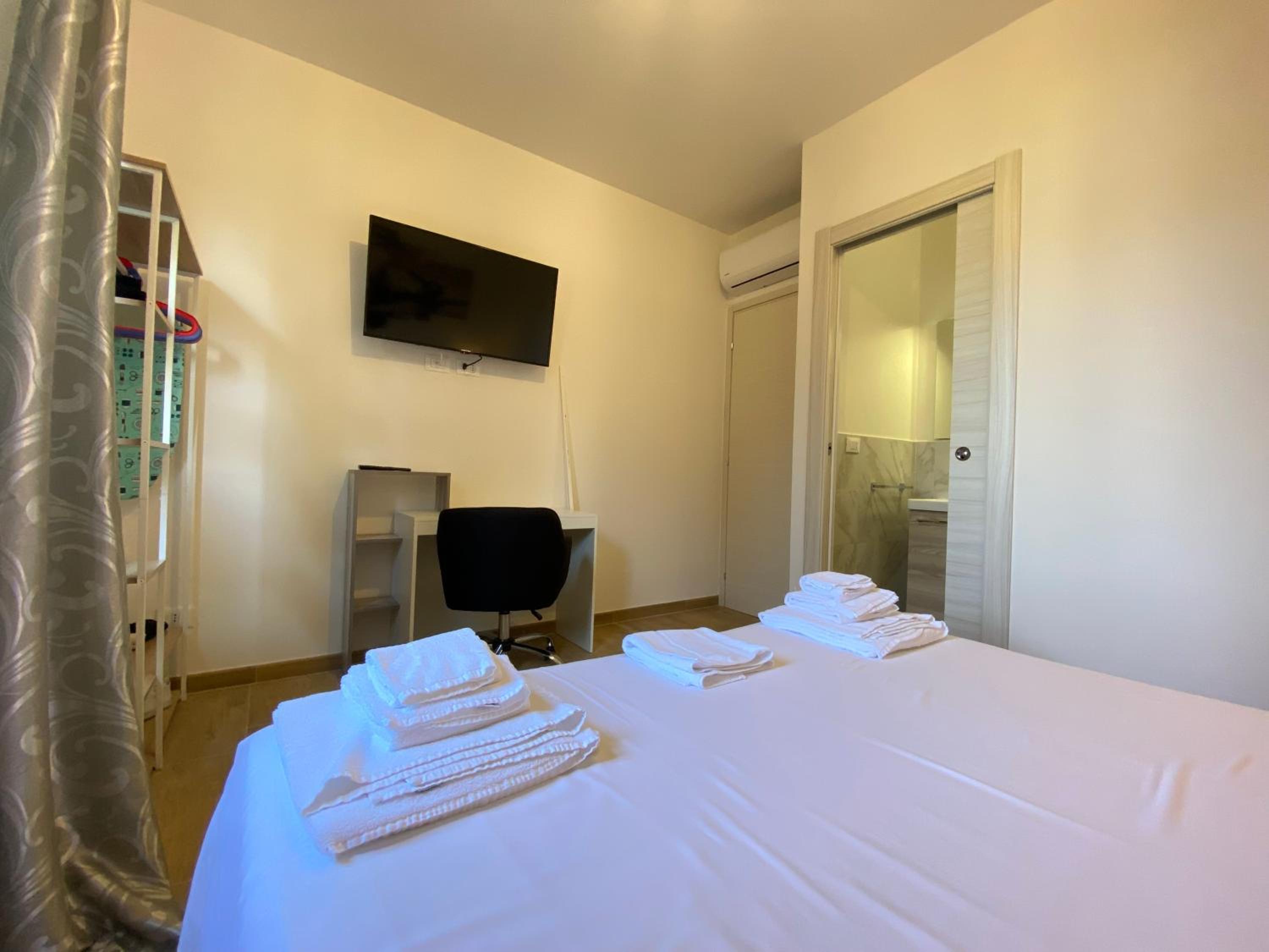 Urban Nest Skyline Retreat Rooms