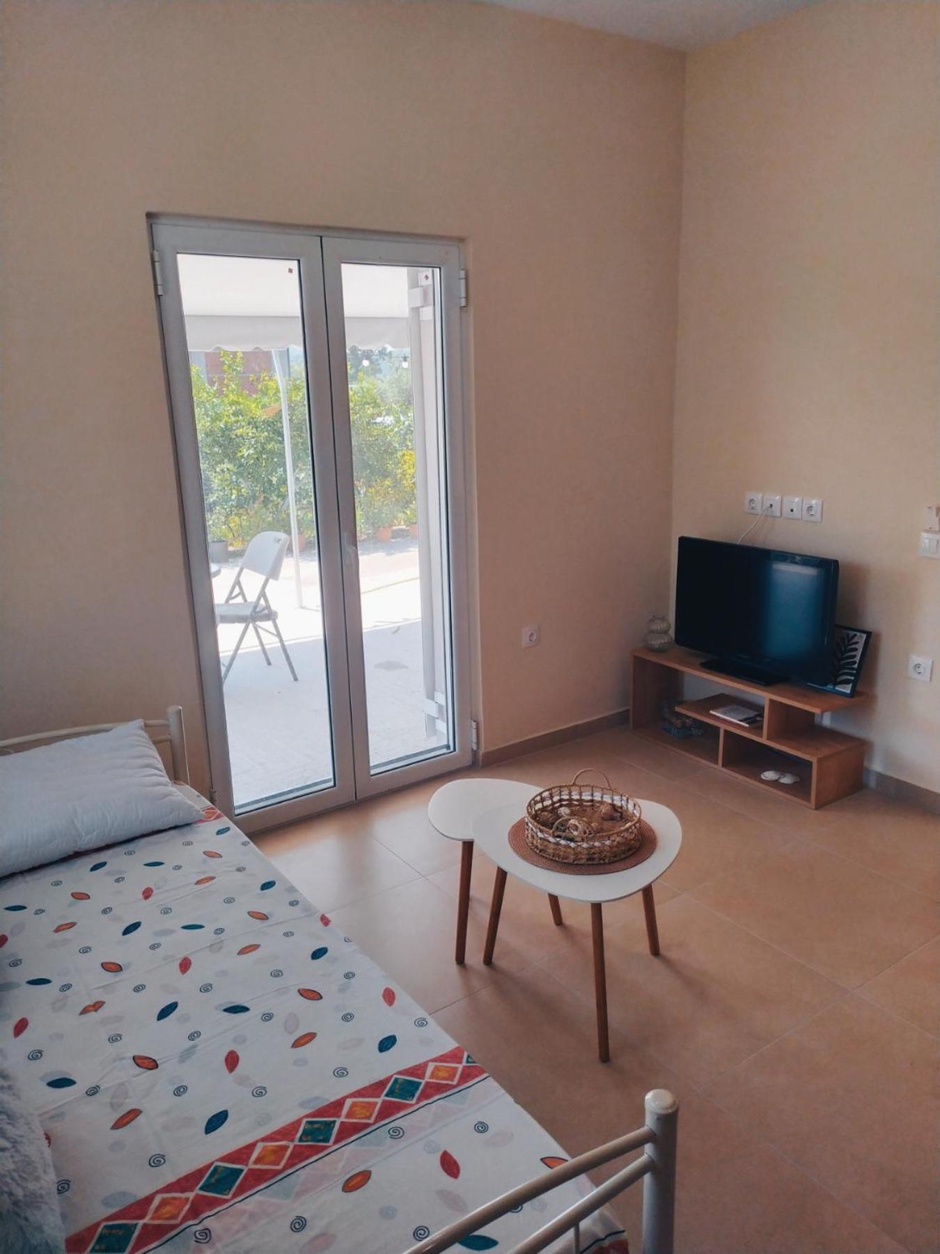 Toma's Guest House