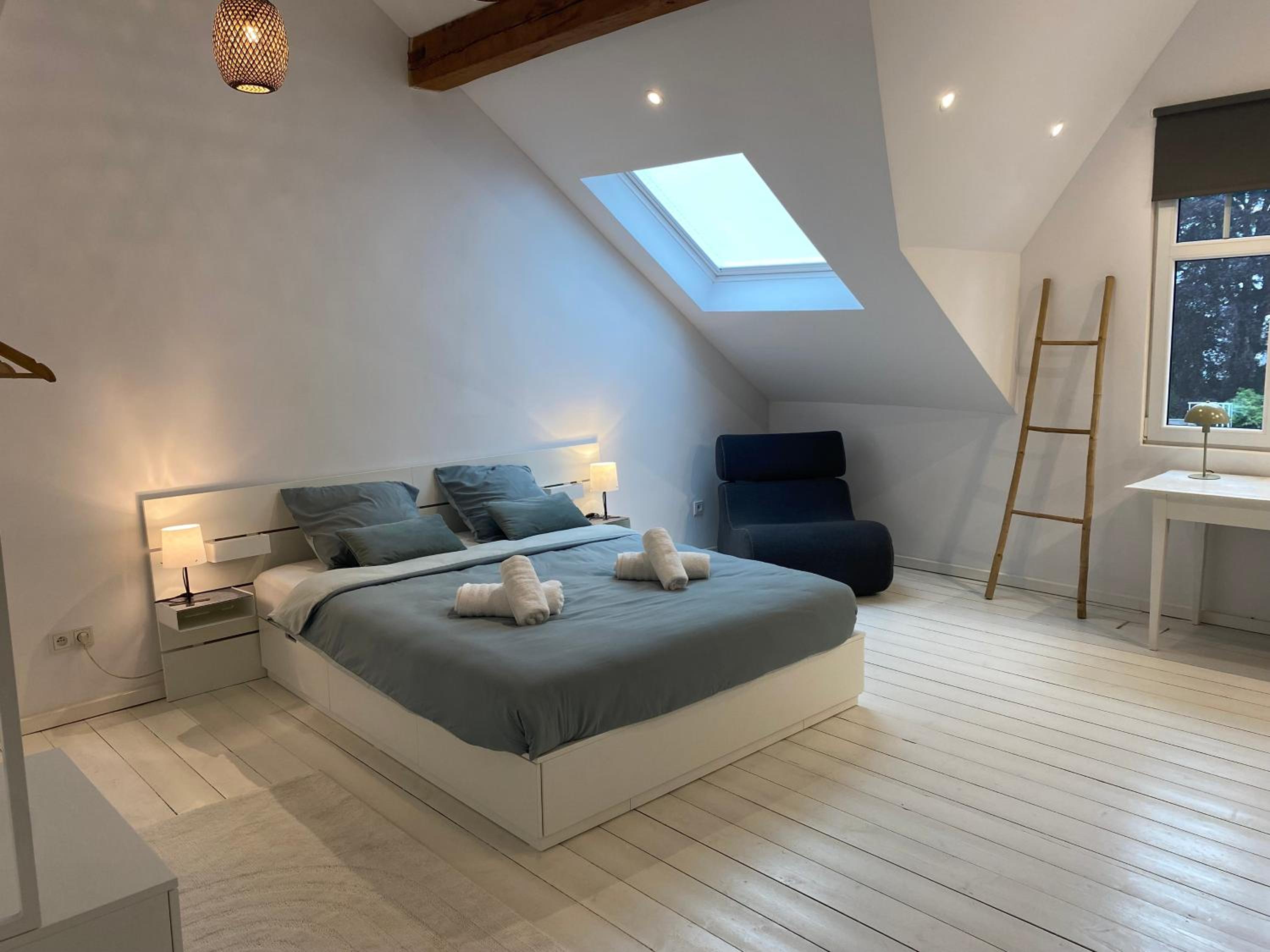 Old Town Suites