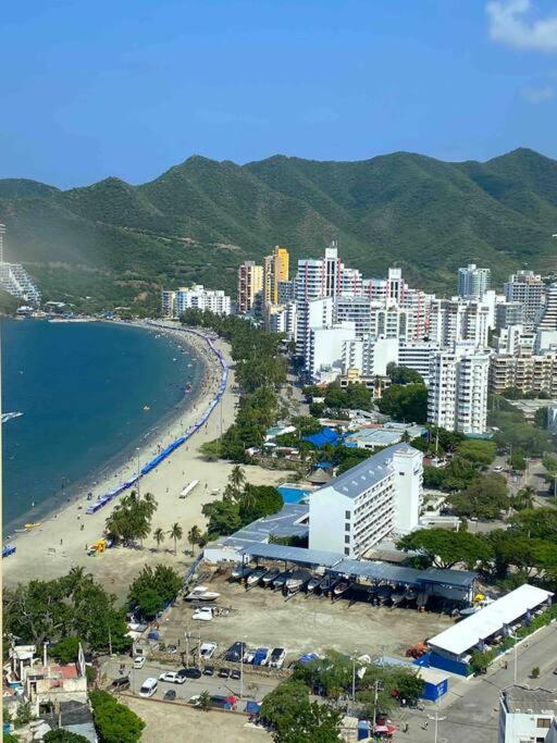 Apartamento de lujo cerca al mar