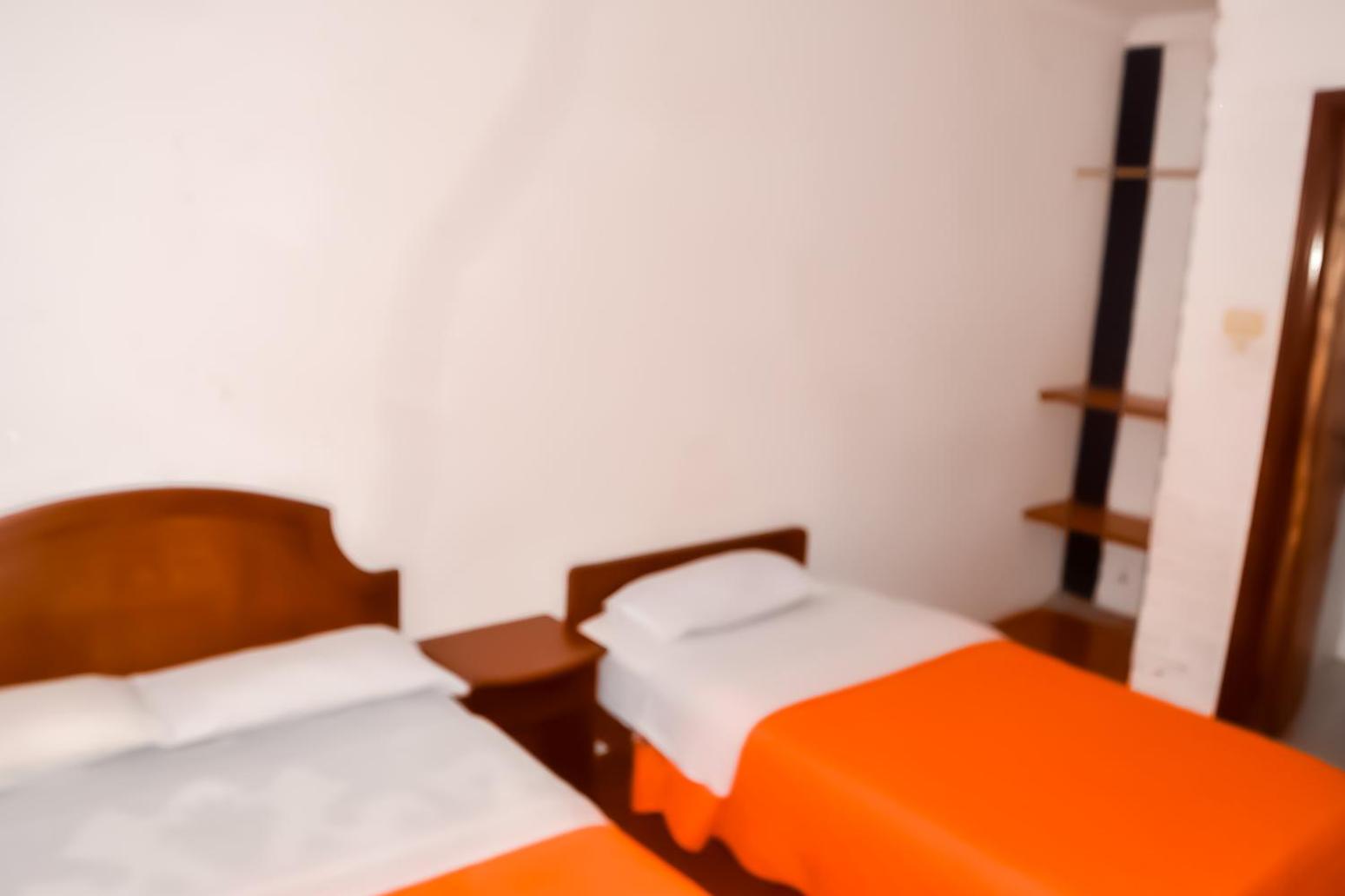 Hostal León