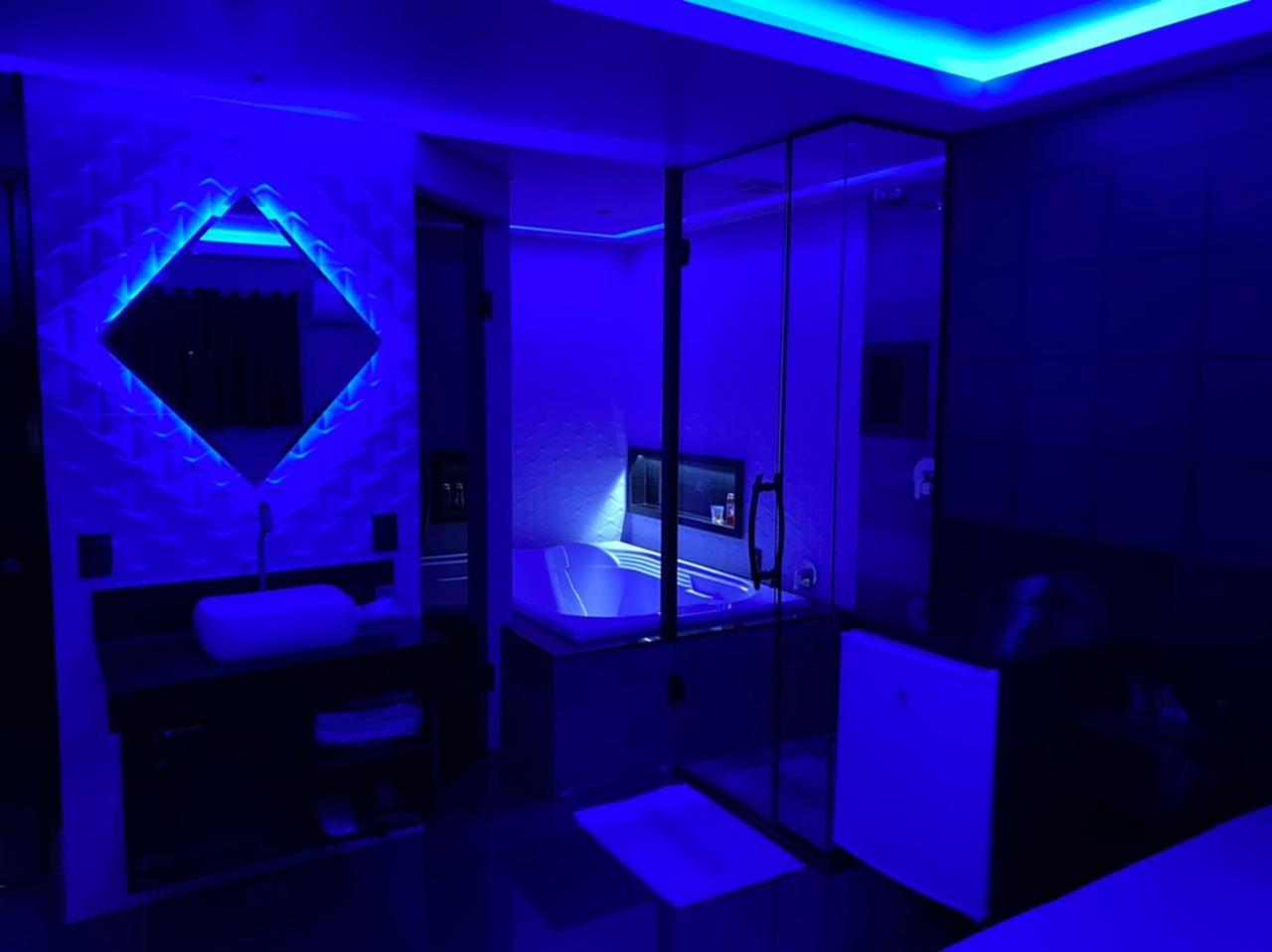EUPHORIA MOTEL