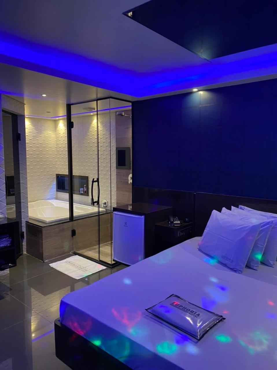 EUPHORIA MOTEL