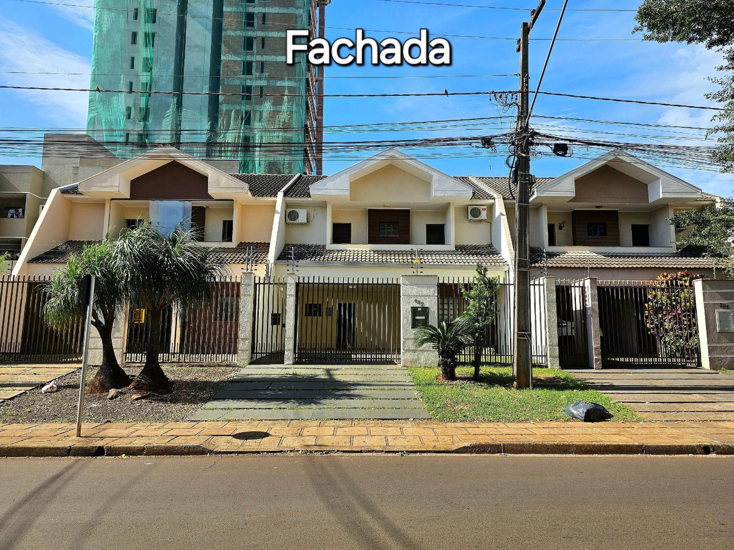No Centro 9 pessoas com Piscina e Churrasqueira