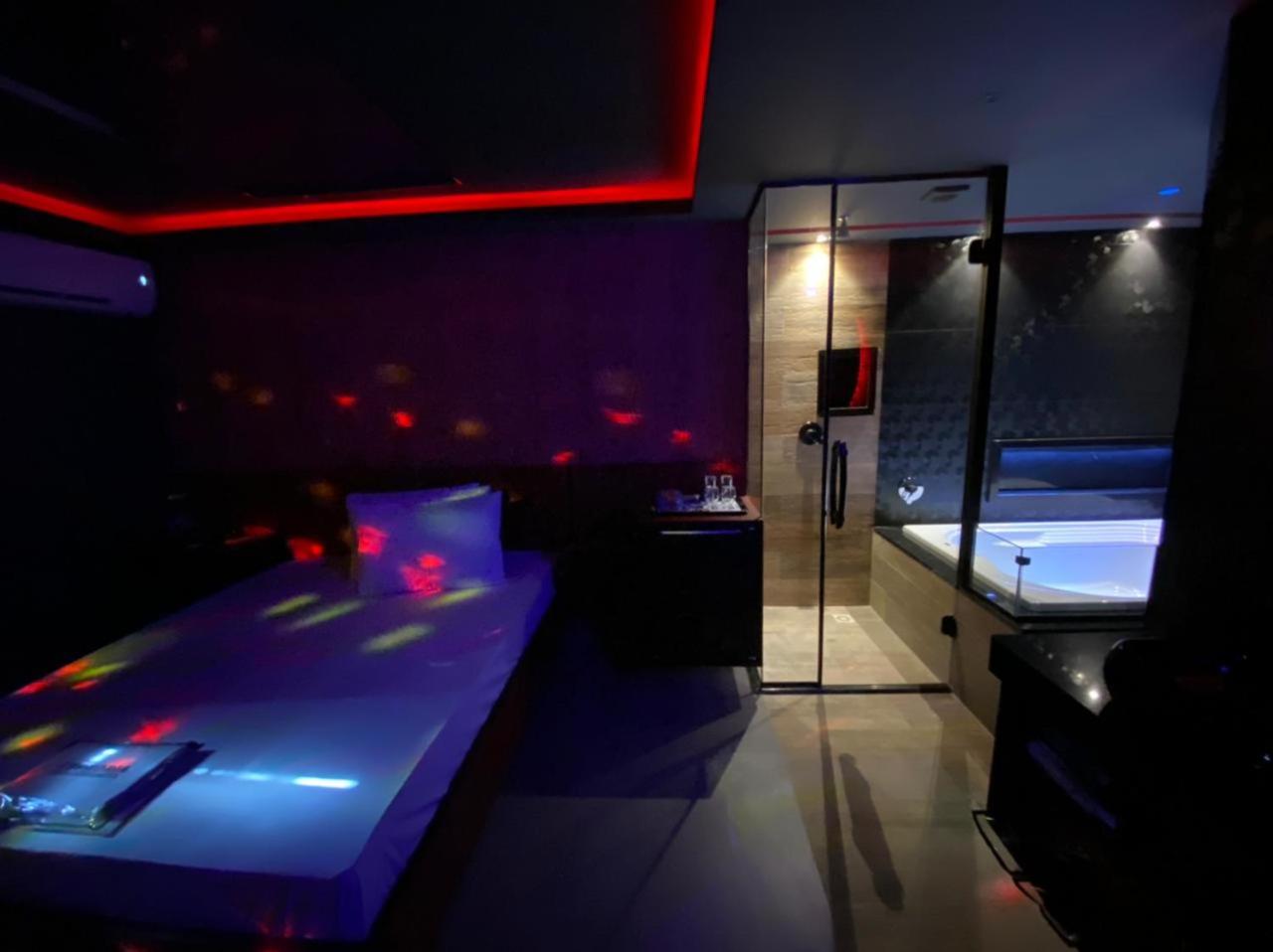 EUPHORIA MOTEL