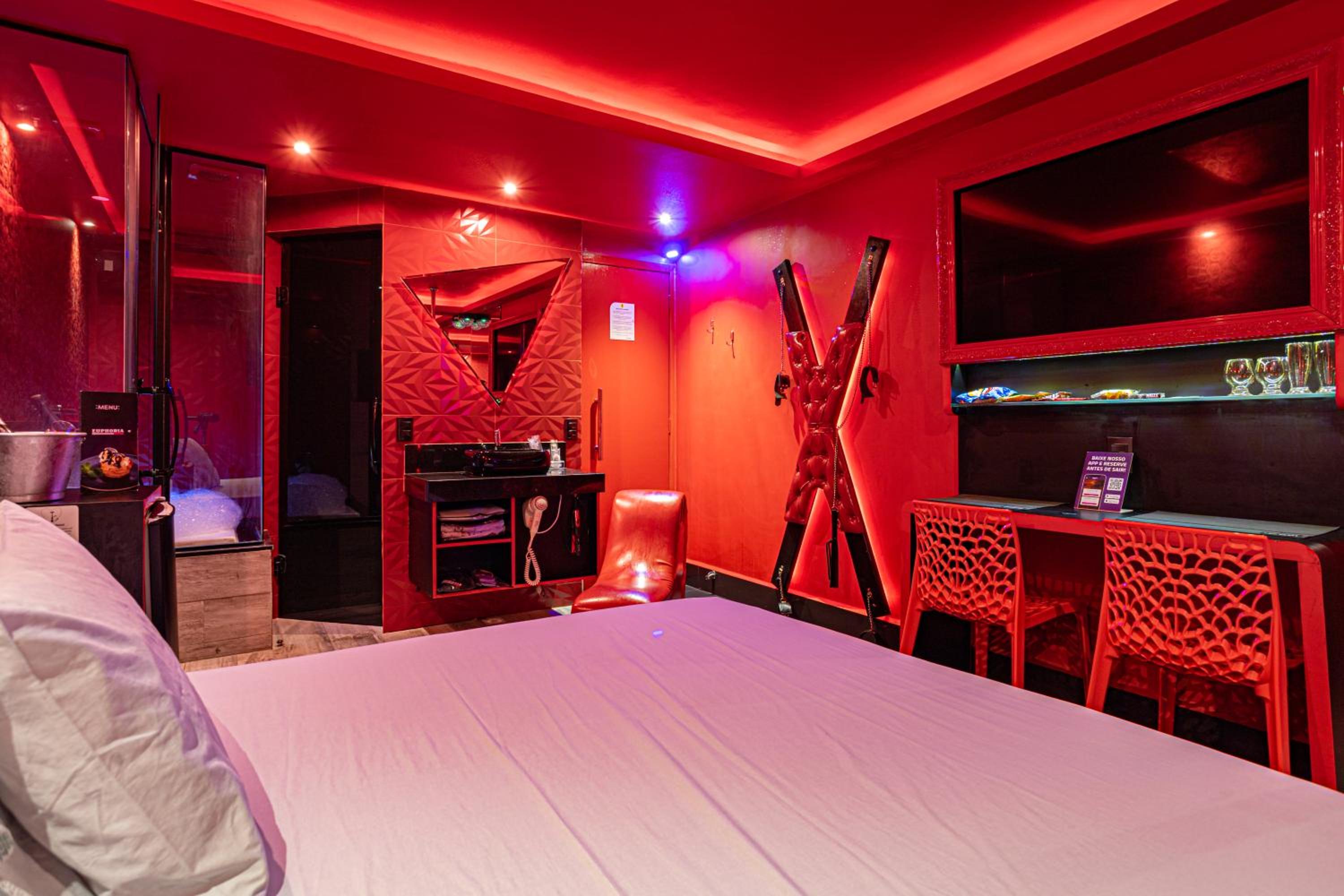 EUPHORIA MOTEL