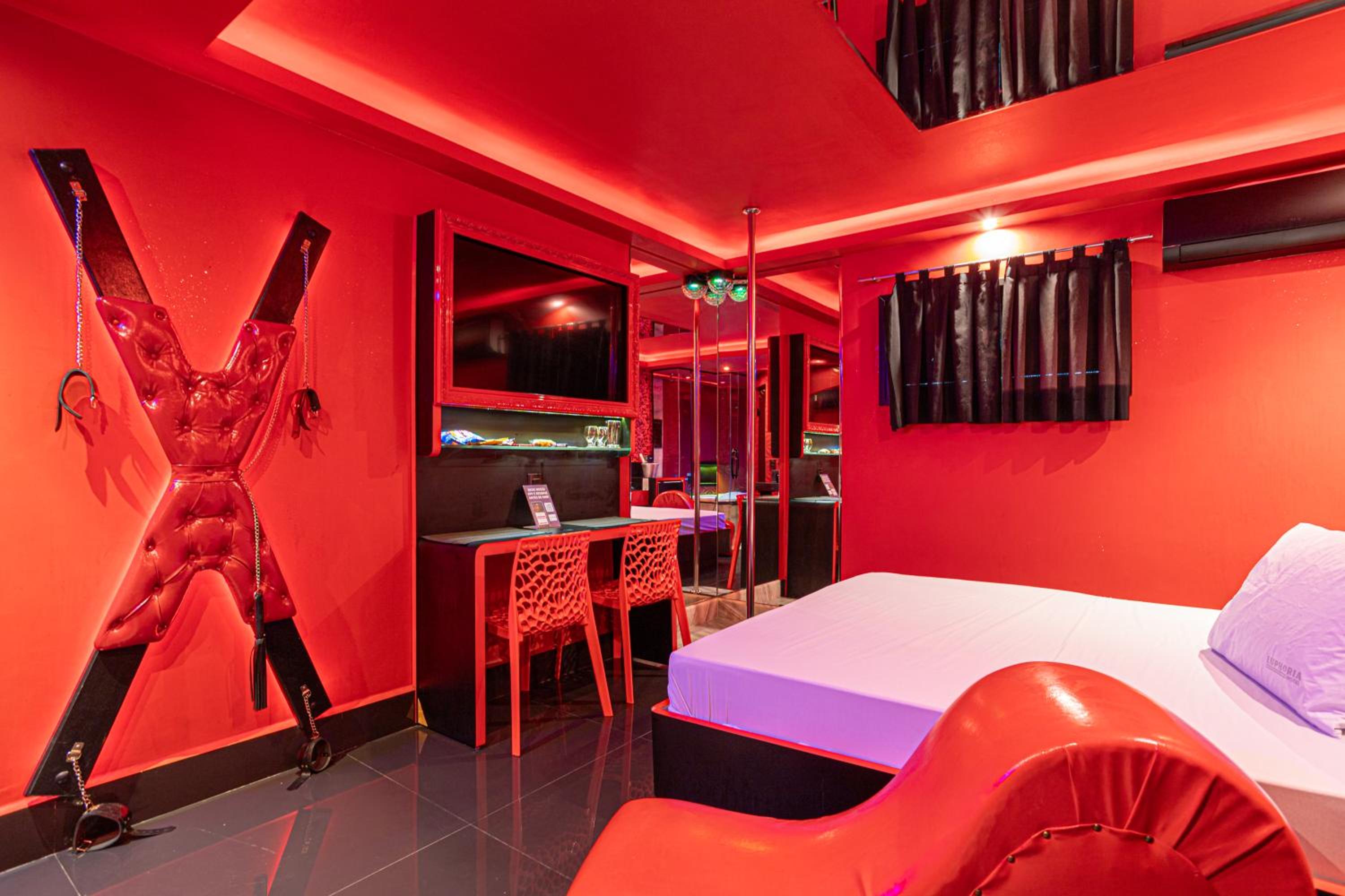 EUPHORIA MOTEL