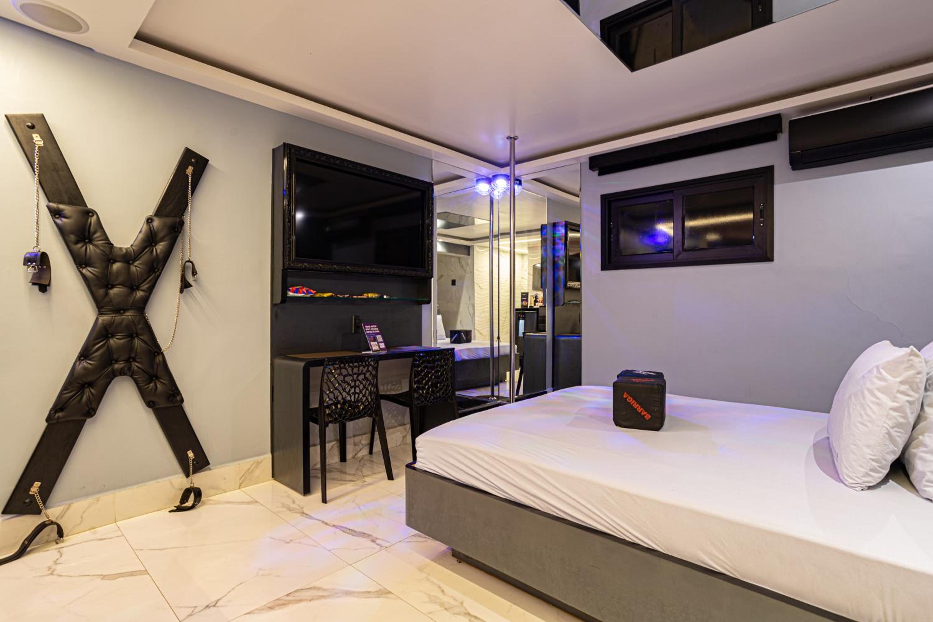 EUPHORIA MOTEL