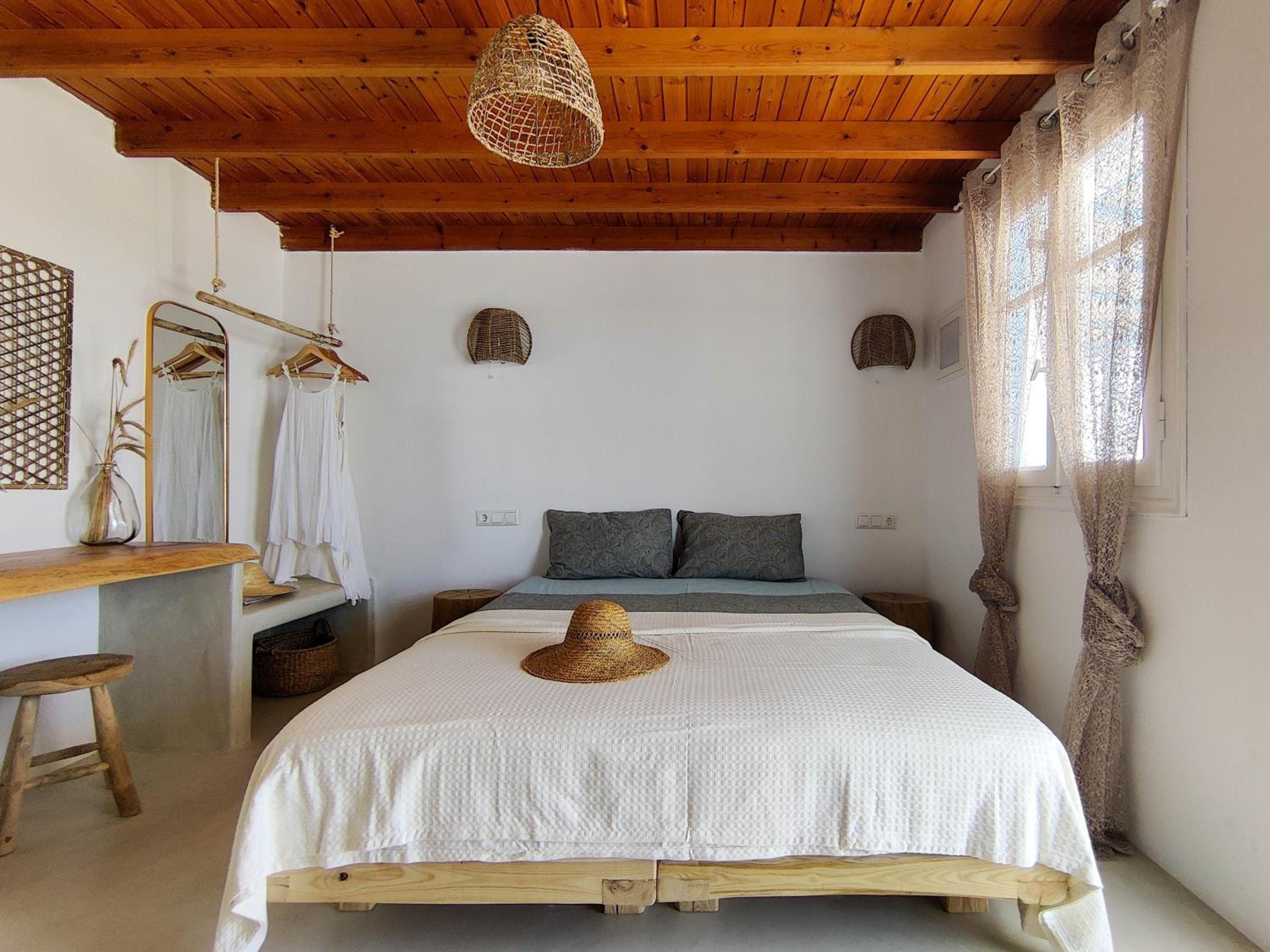 Dafne & Chloe Terrace Studios photo 5