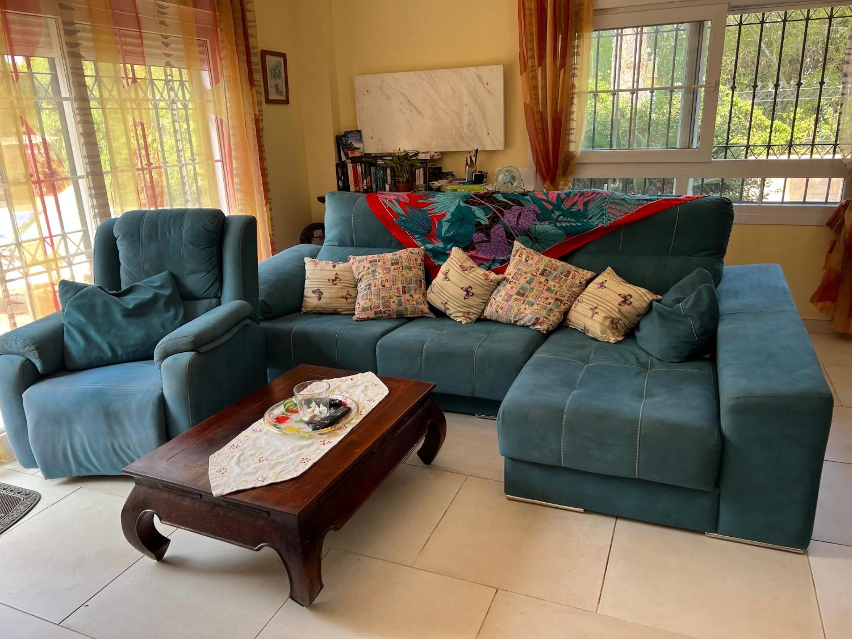 Elegant Villa in Nuevo Portil with Shared Pool