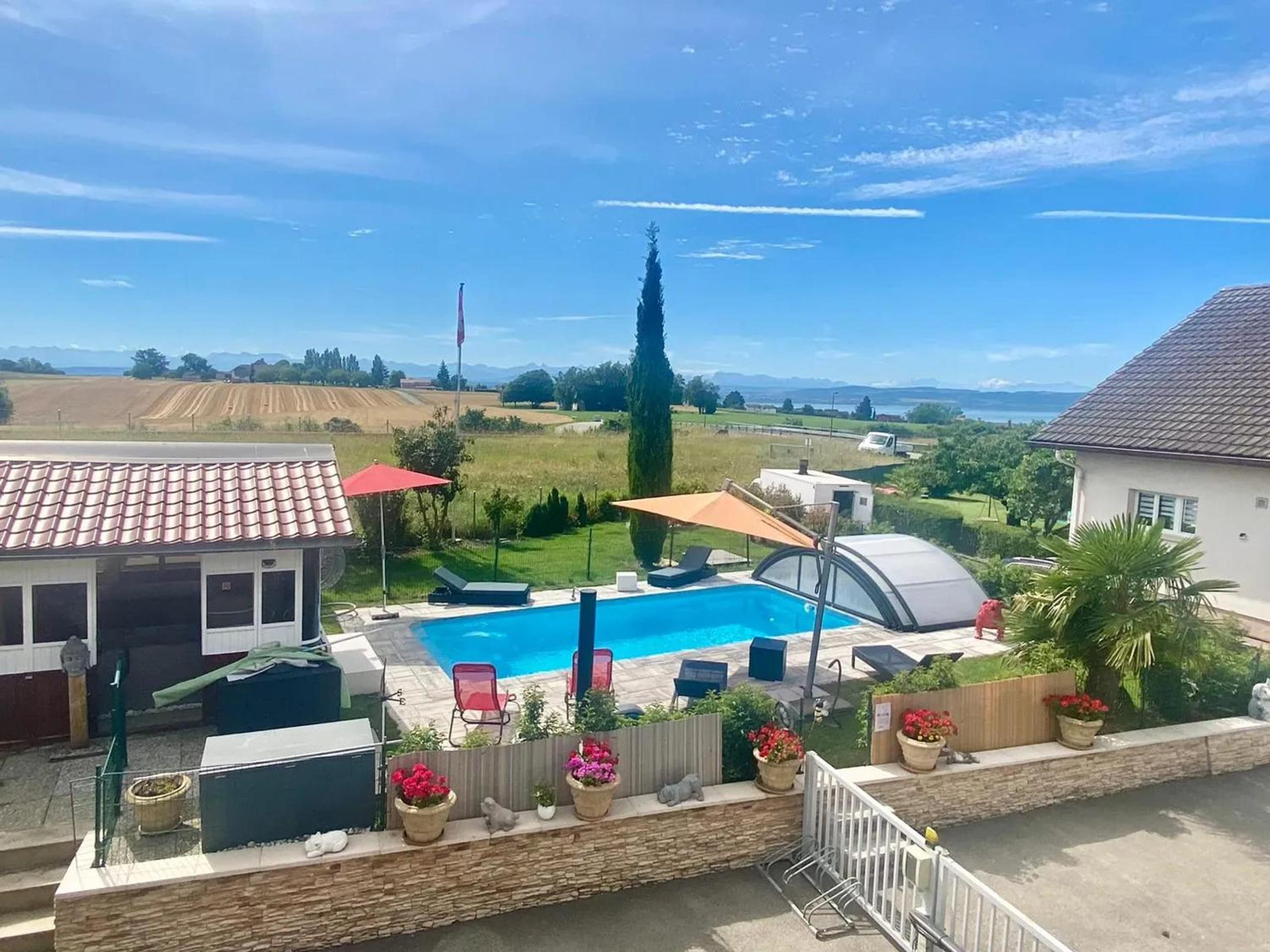 Comfortable studio in Bevaix with mountain view - 30 m² + Spa